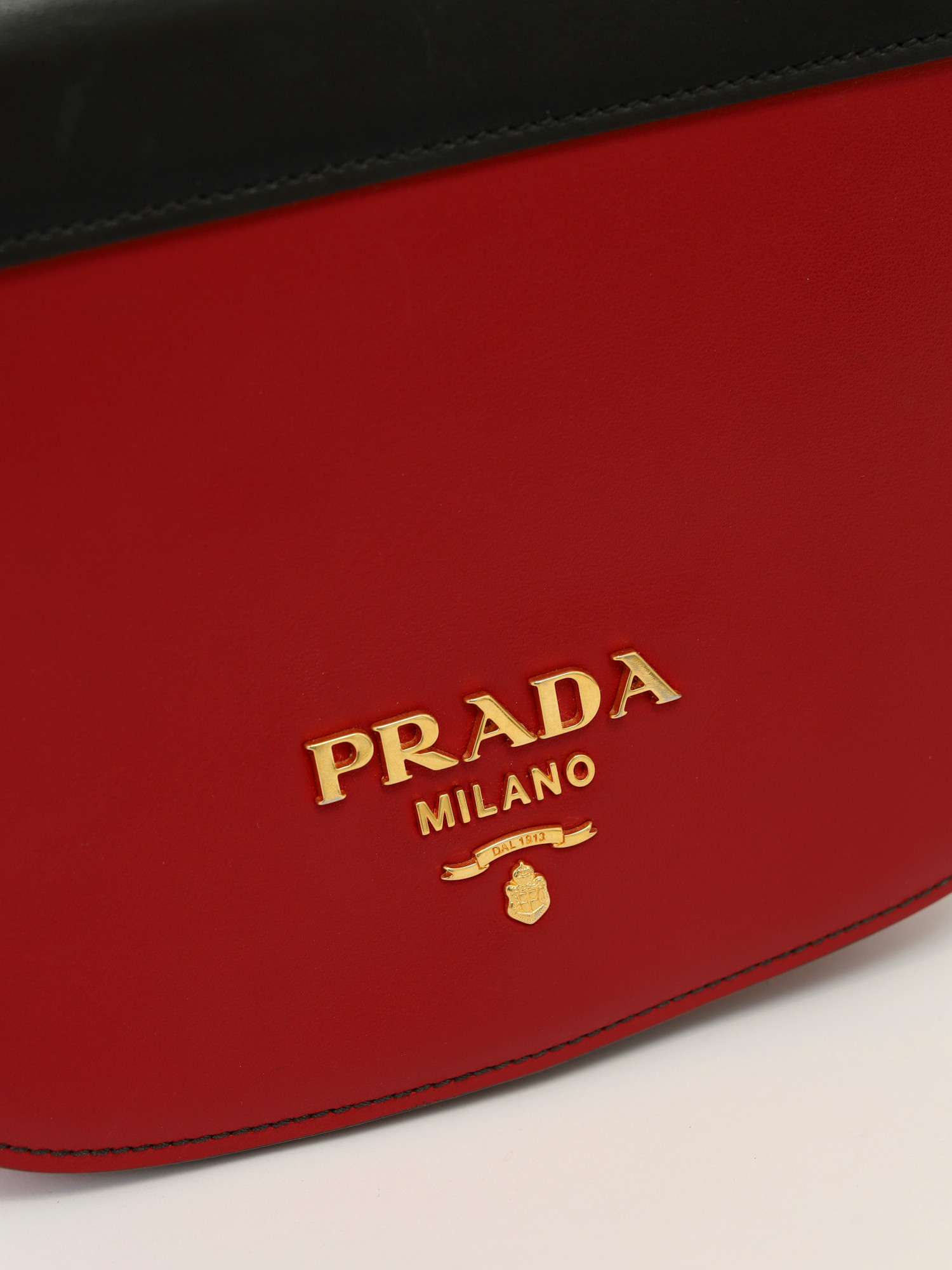 Prada Pionniere 5