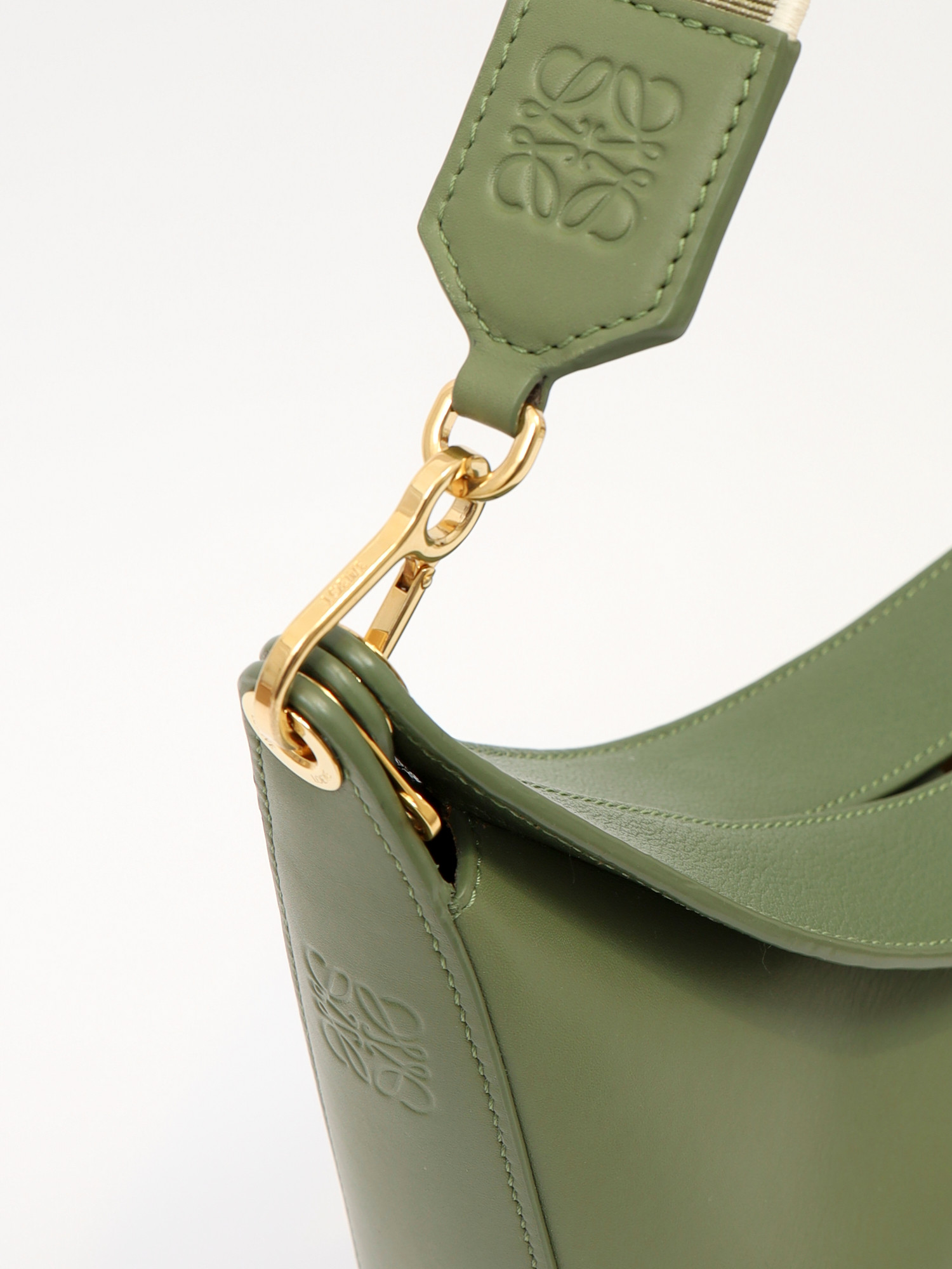 Сумки Loewe Luna изображение #6