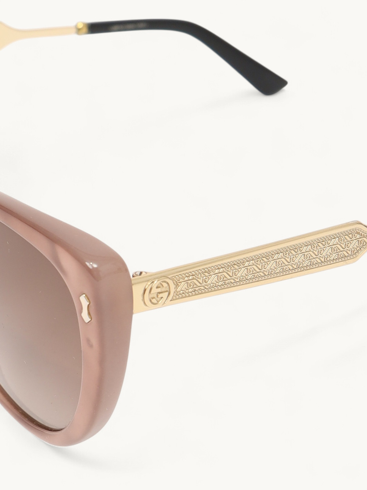 Gucci Sunglasses  5
