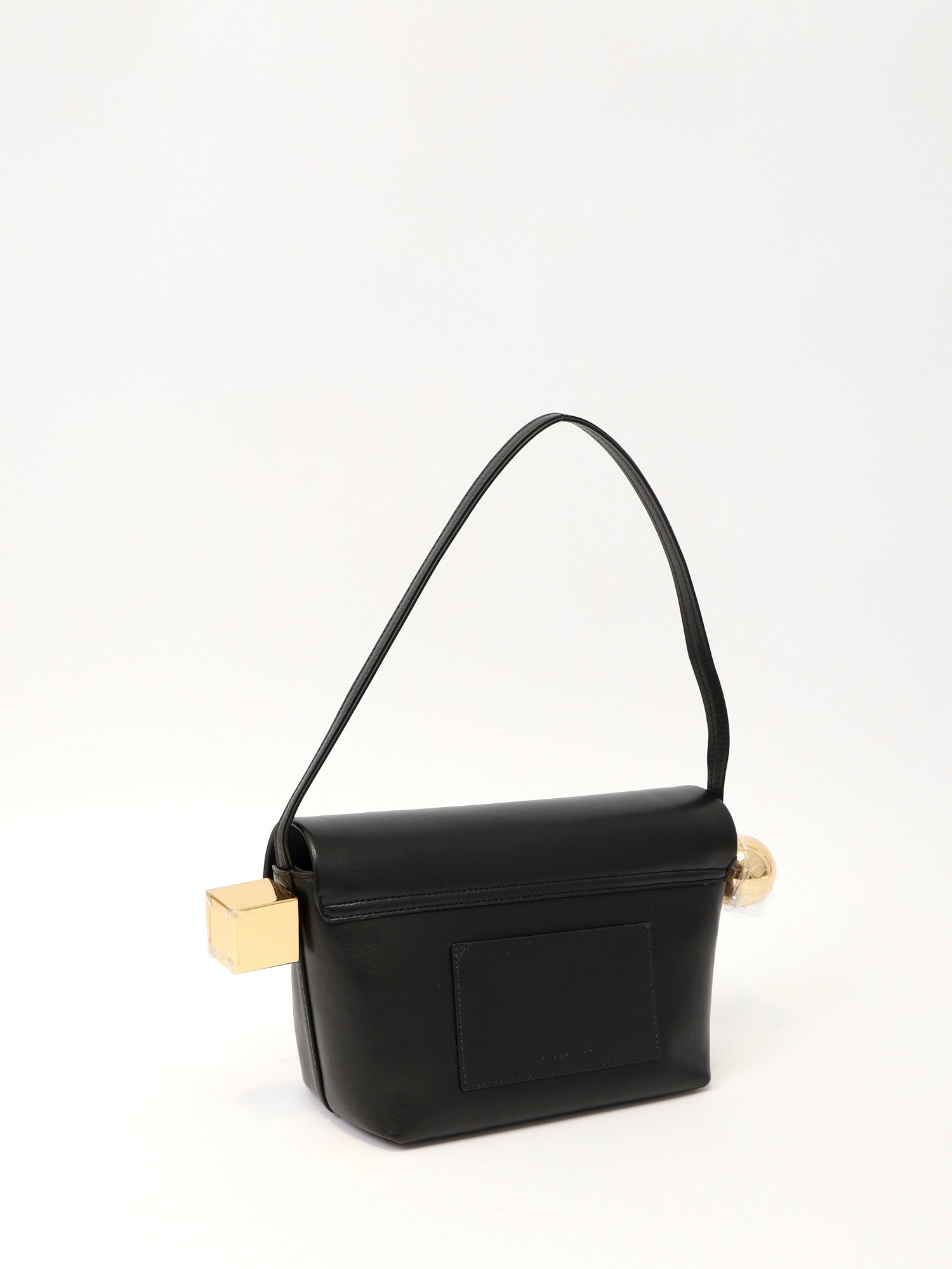 Jacquemus Le Rond Carre 3