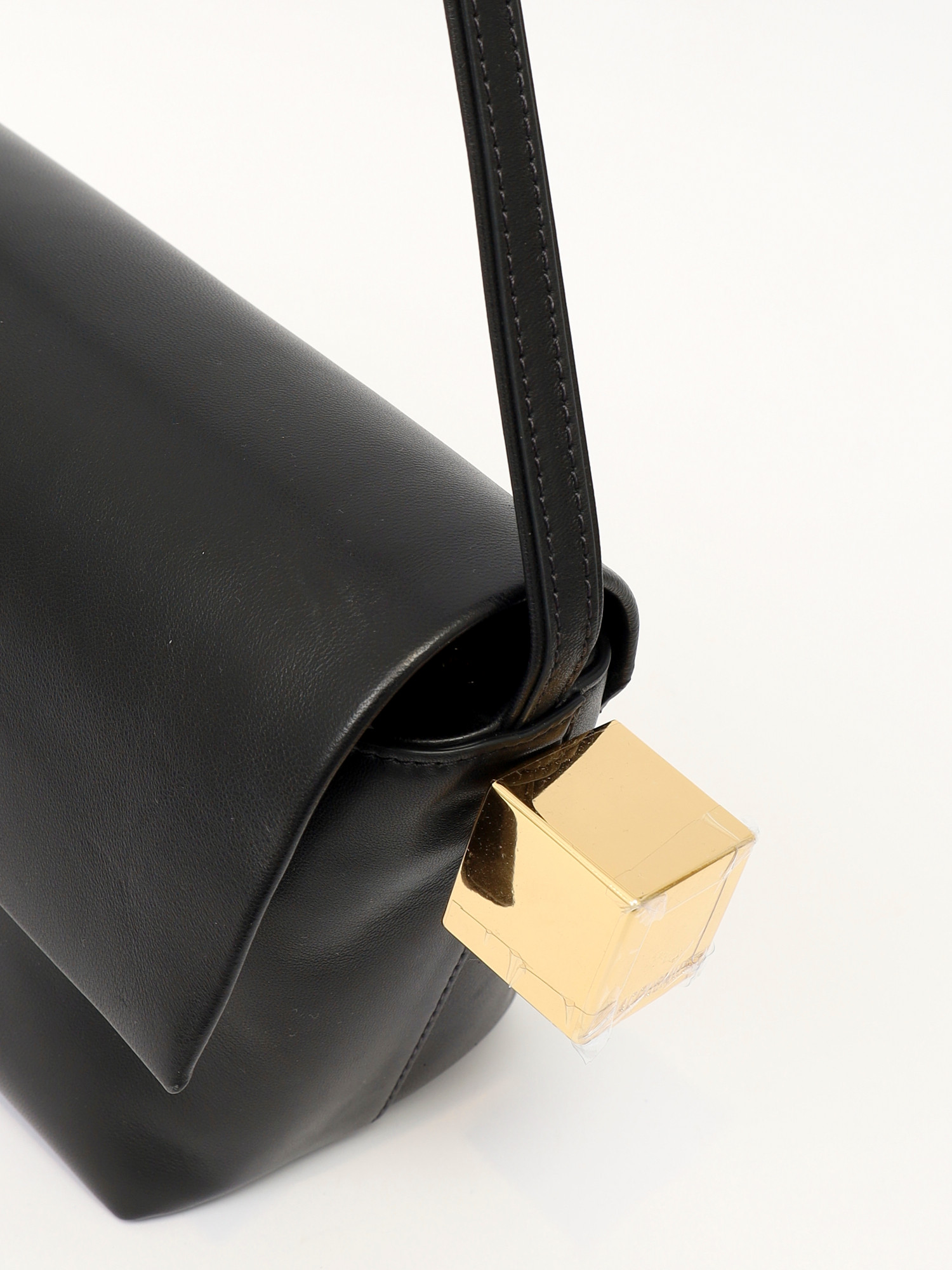 Jacquemus Le Rond Carre 7