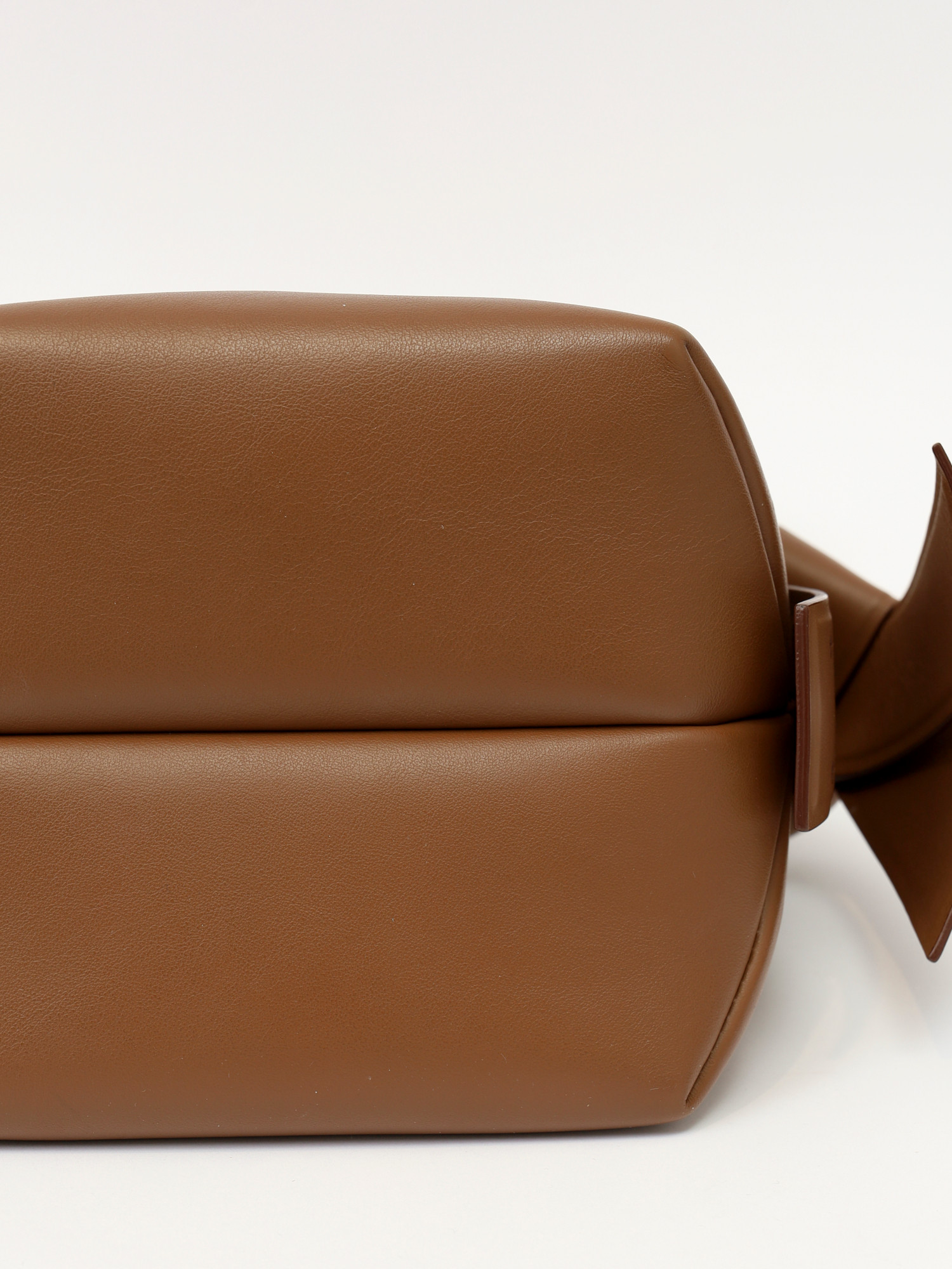 Acne Studios Musubi  9