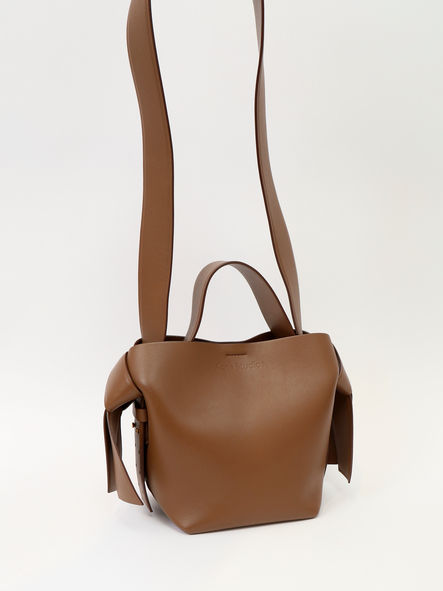 Acne Studios Musubi  4