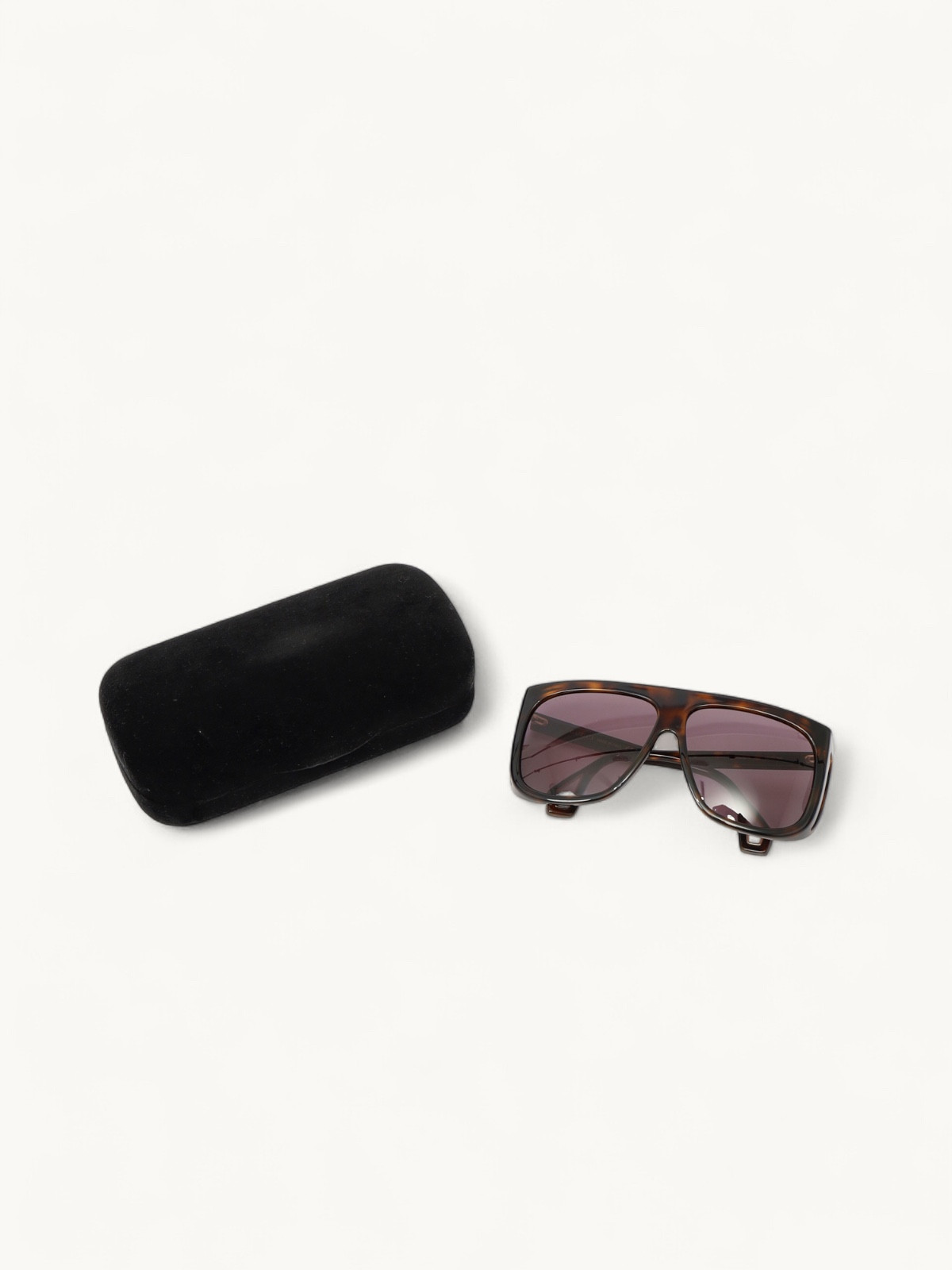Gucci Sunglasses  2