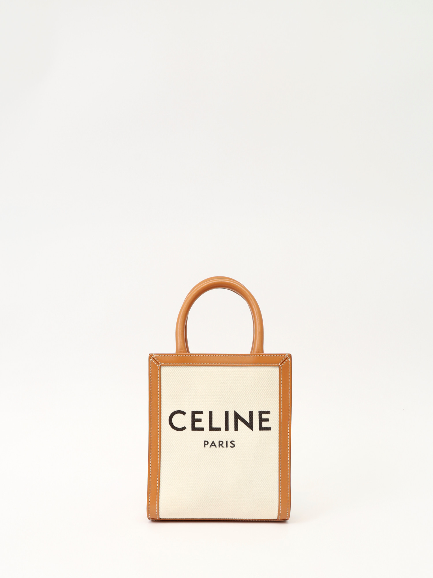 Celine Cabas  0