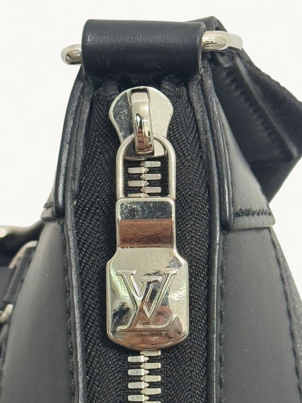 Сумки Louis Vuitton Mick изображение #9