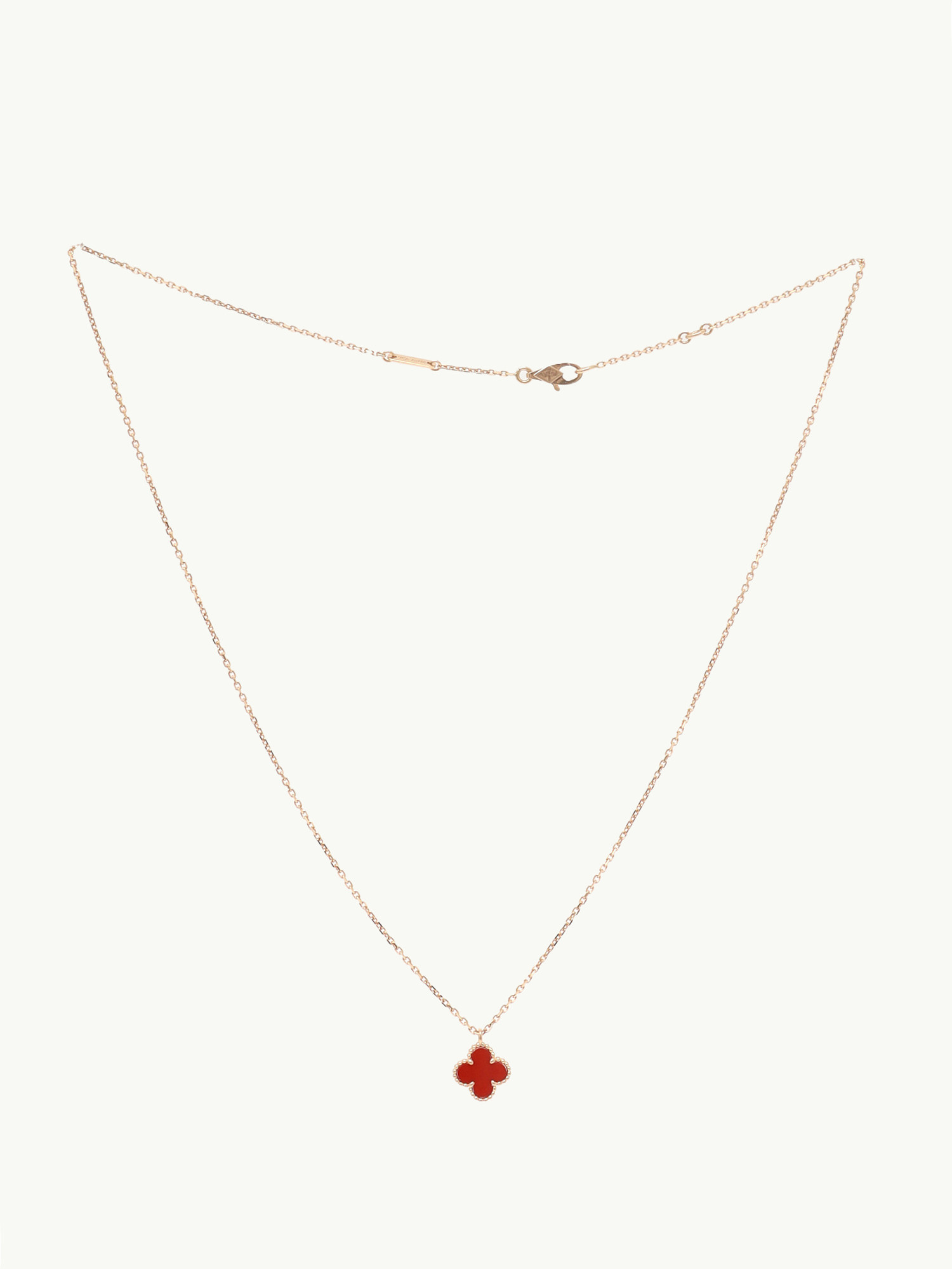 Van Cleef & Arpels Alhambra 2