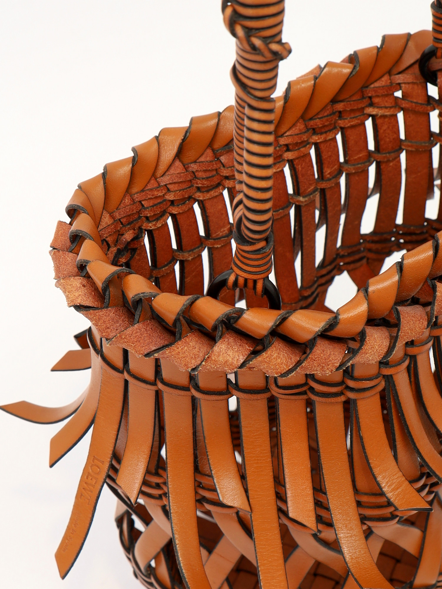 Loewe Bucket Fringes  5