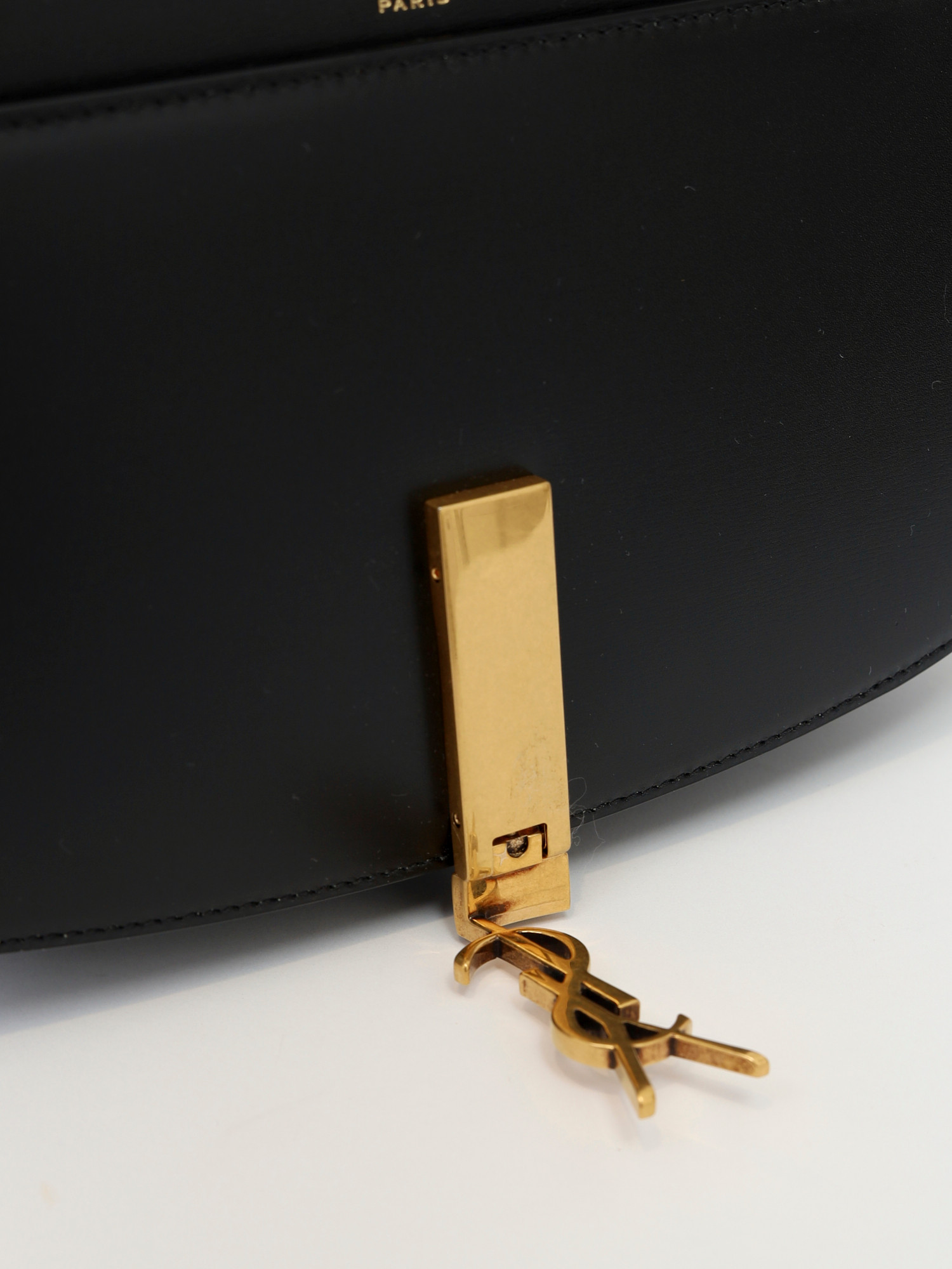 Saint Laurent Voltaire  10