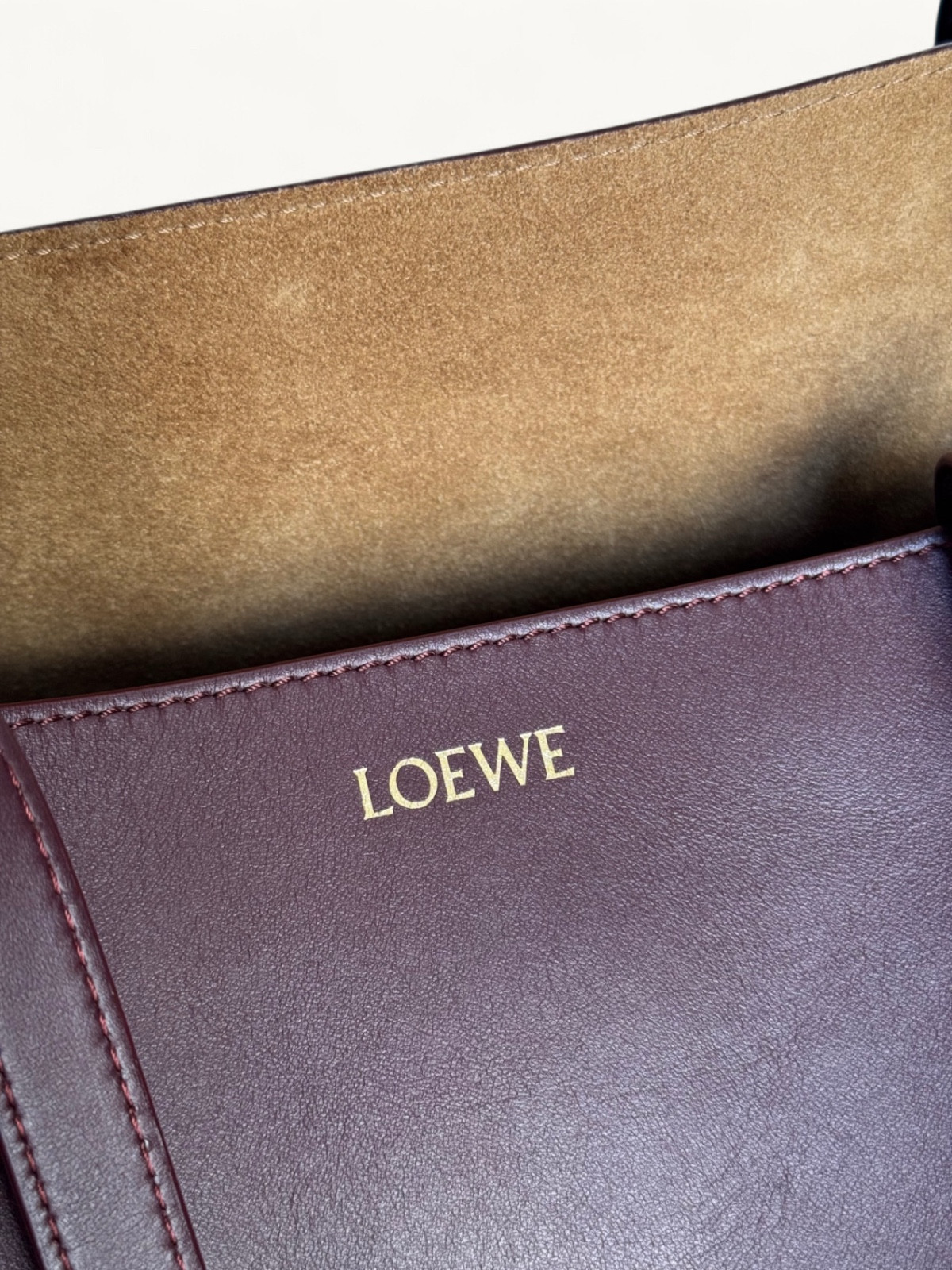 Loewe Puzzle 6