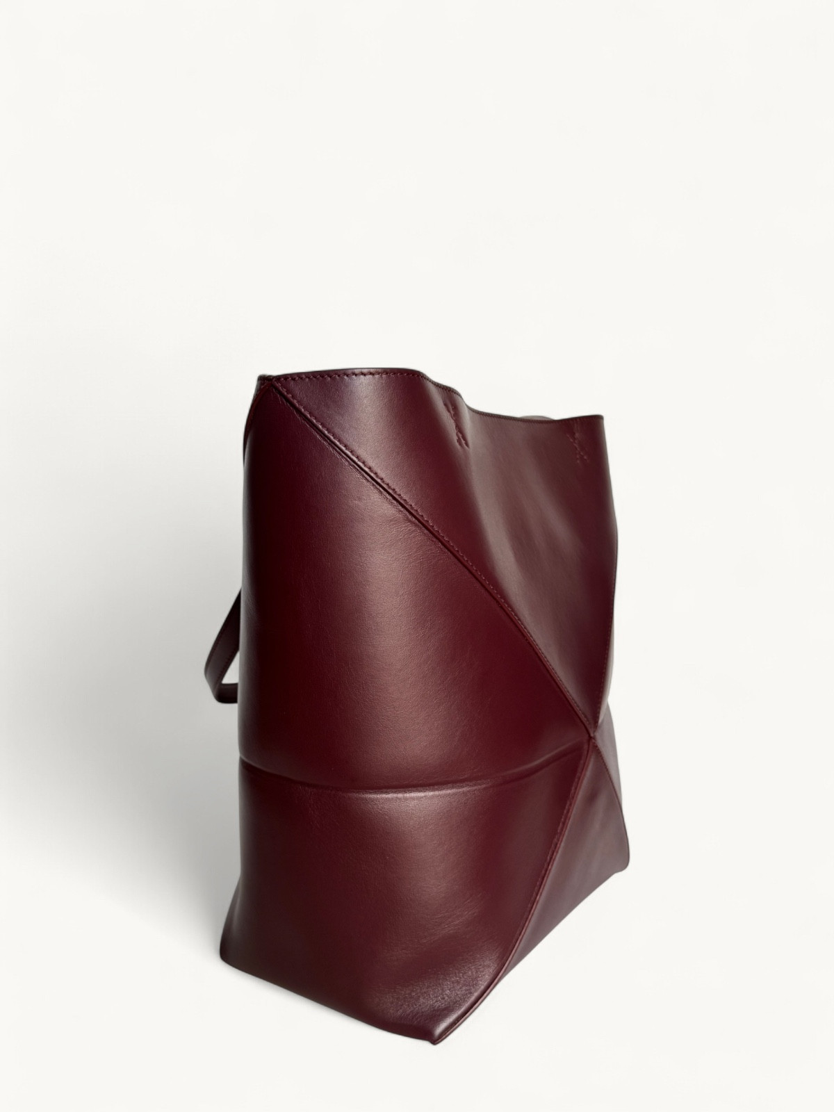 Loewe Puzzle 3