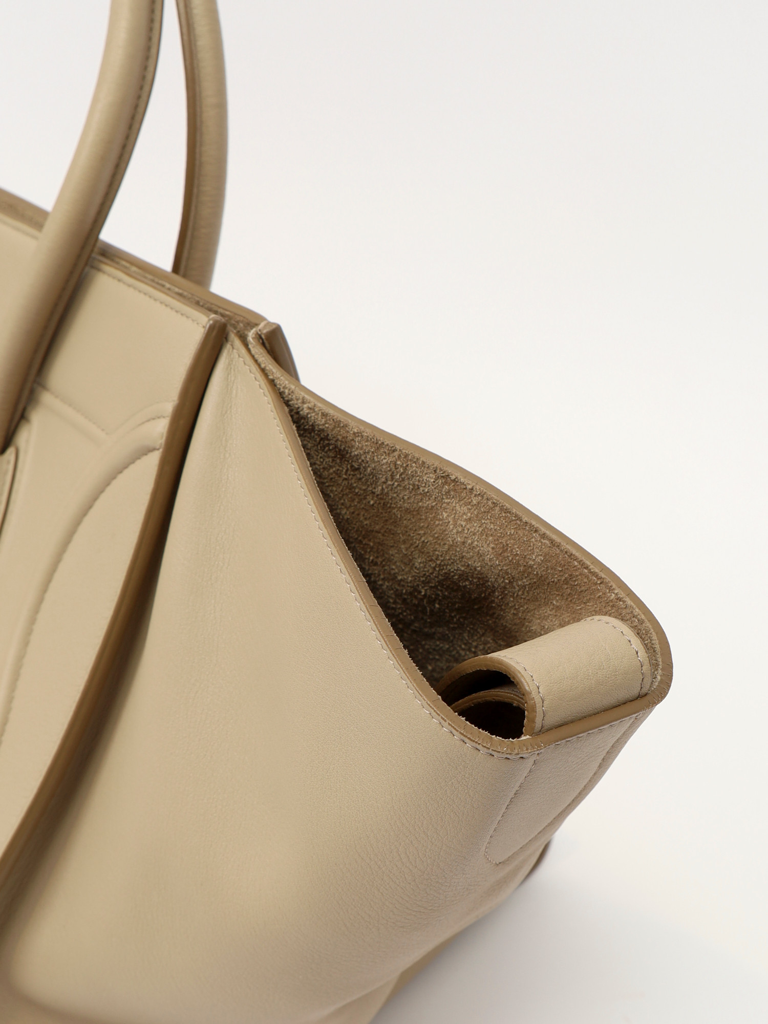 Celine Phantom  7