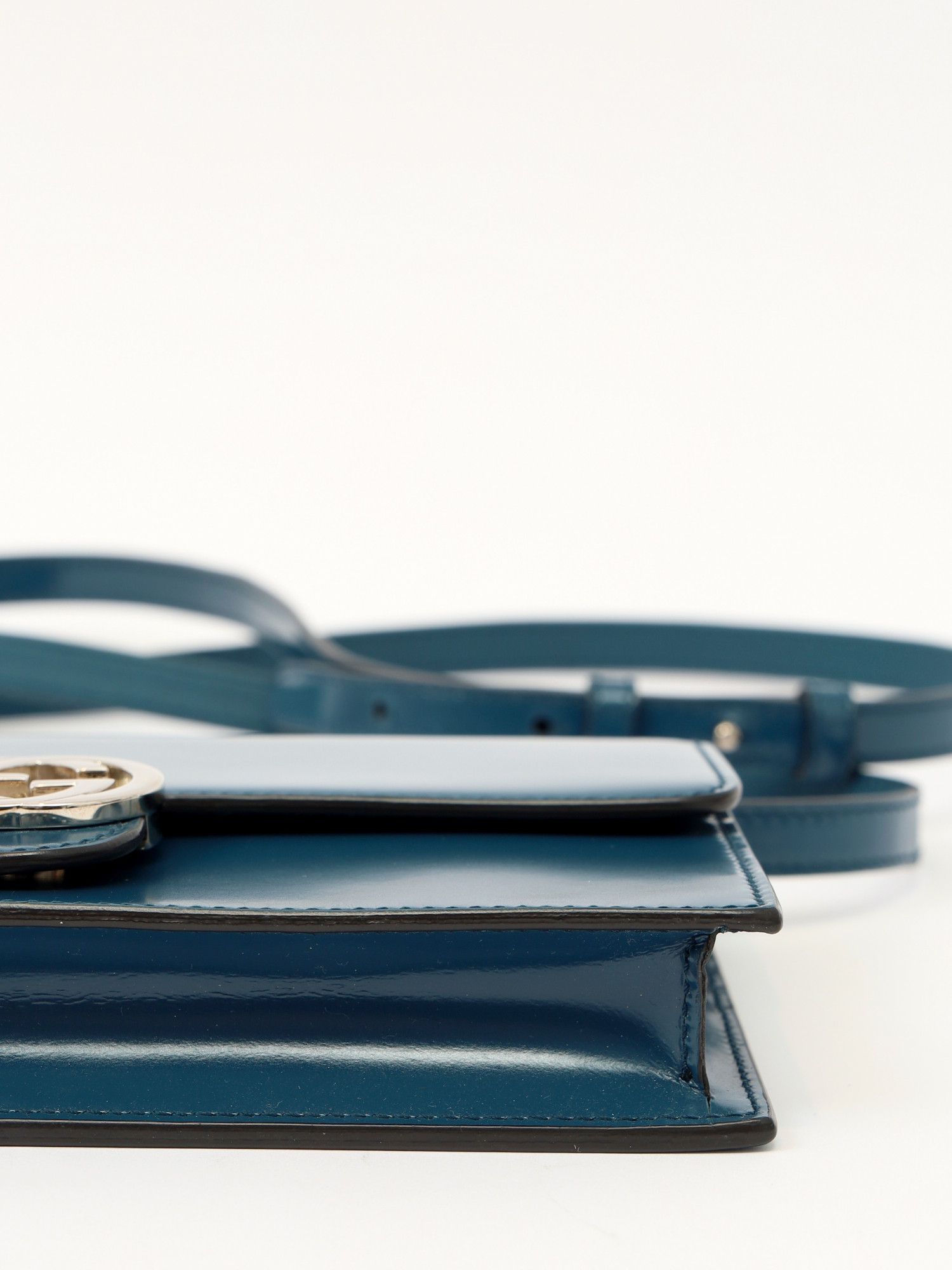 Gucci Interlocking 9