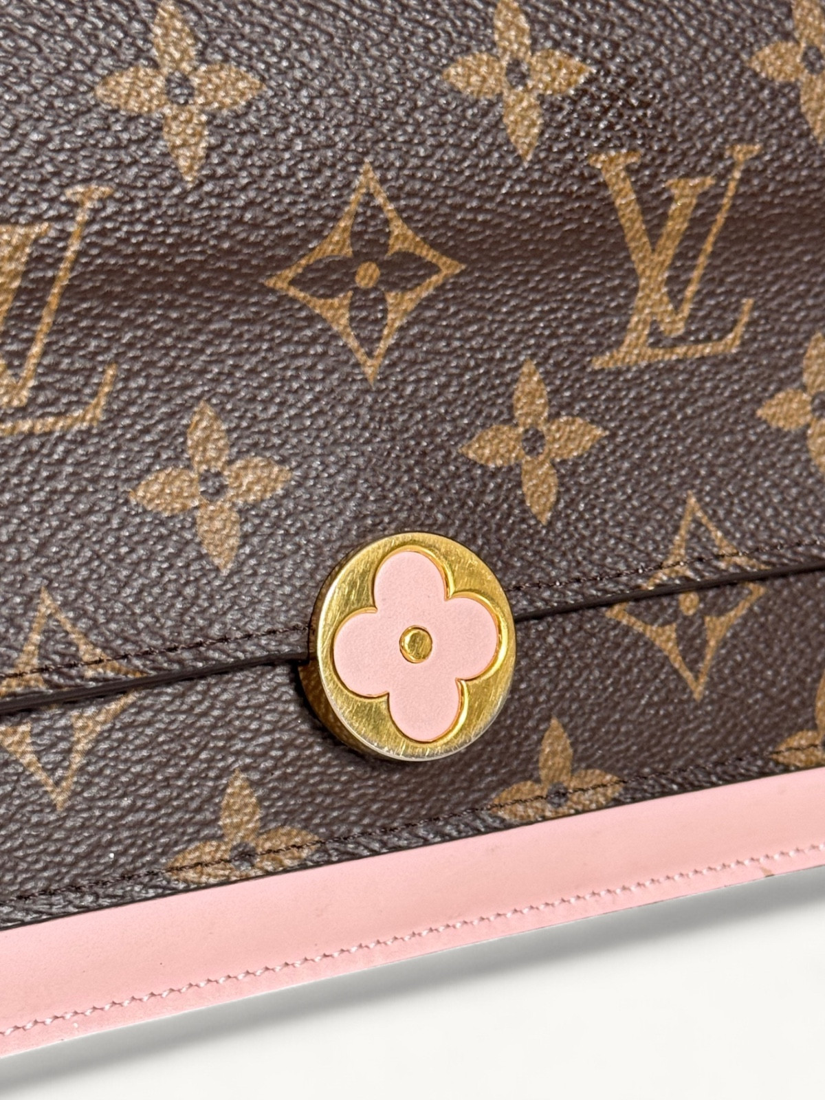 Сумки Louis Vuitton Flore изображение #5