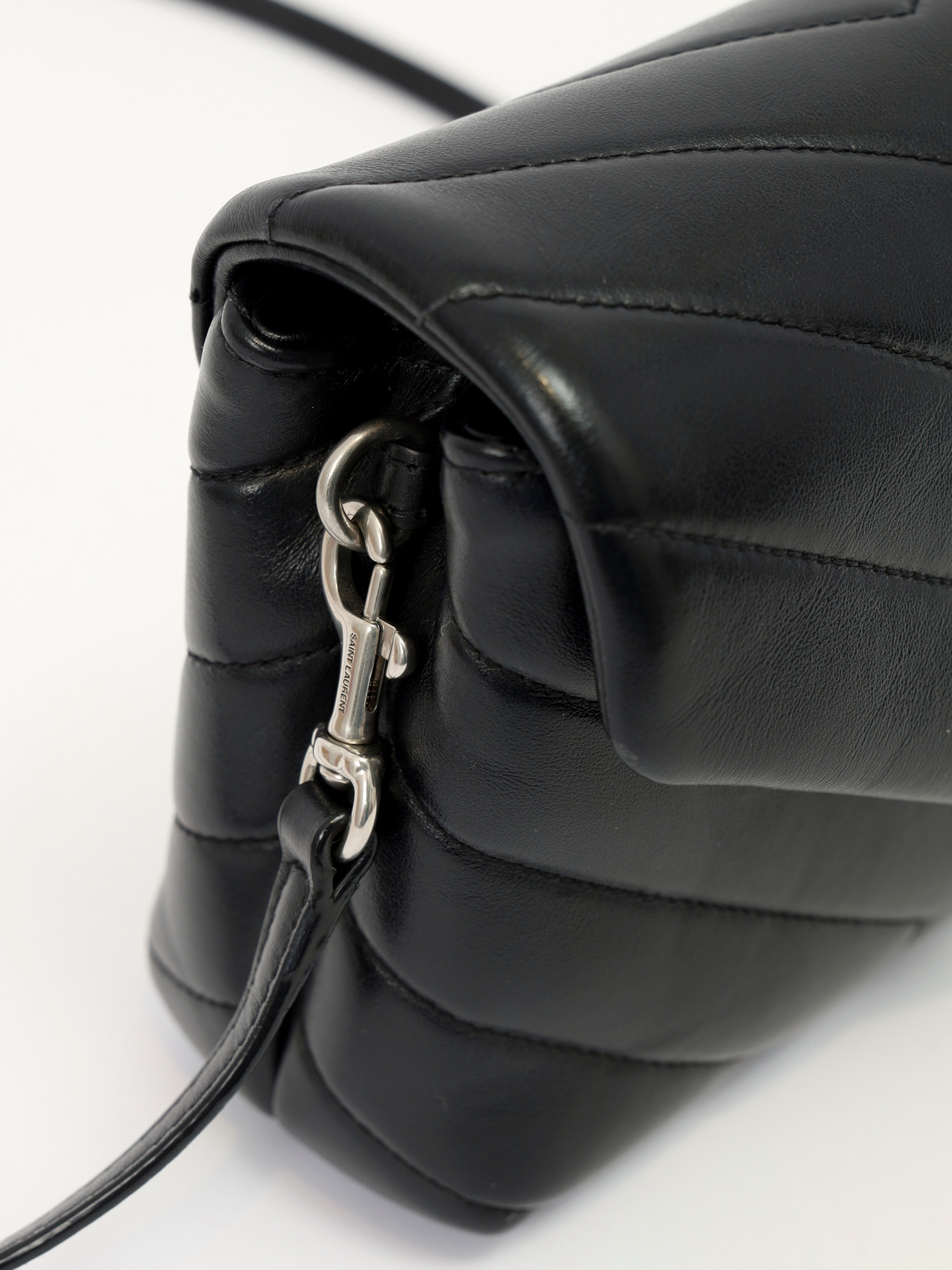 Saint Laurent Loulou 6