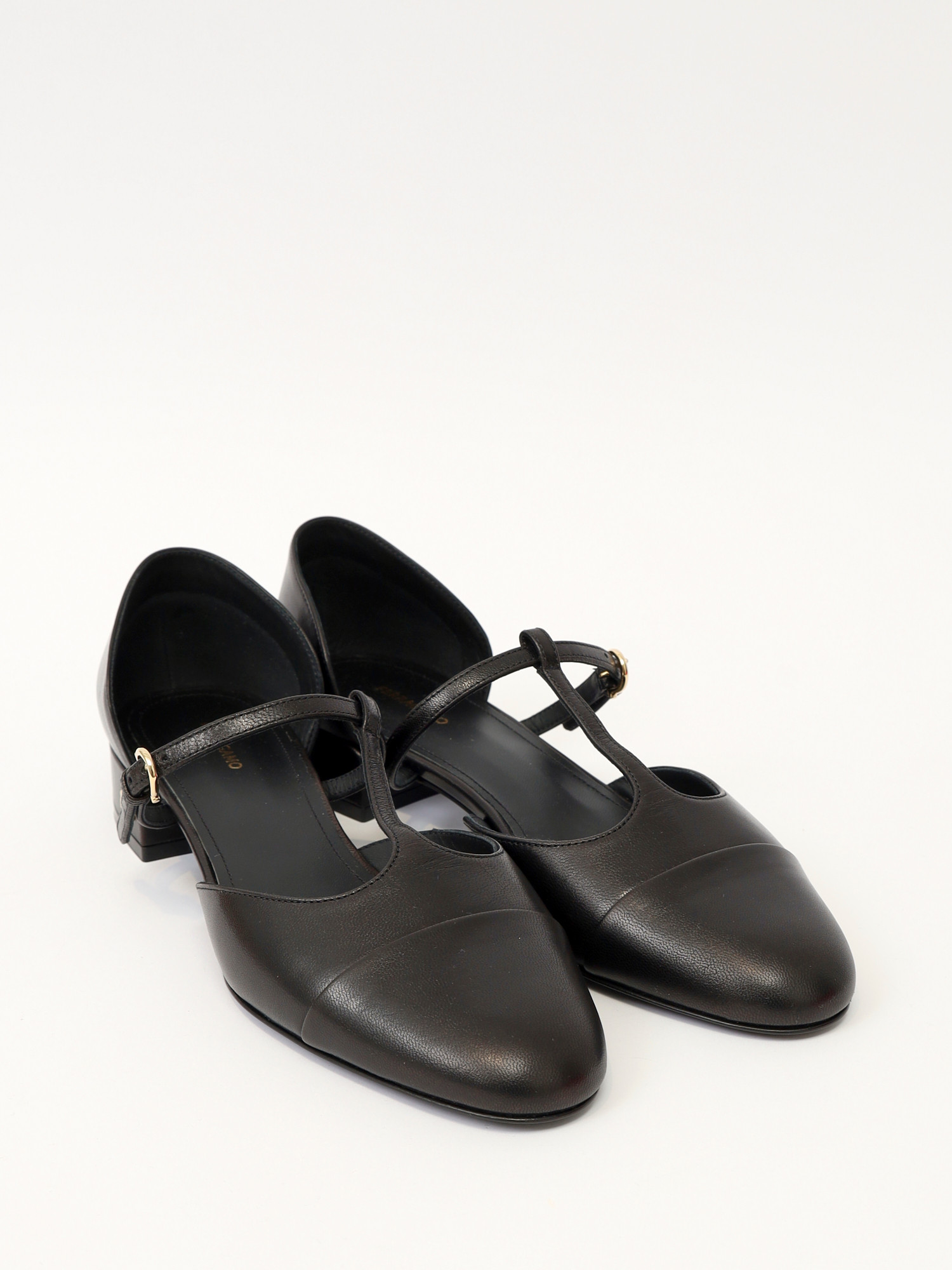 Salvatore Ferragamo Shoes 38.5 3