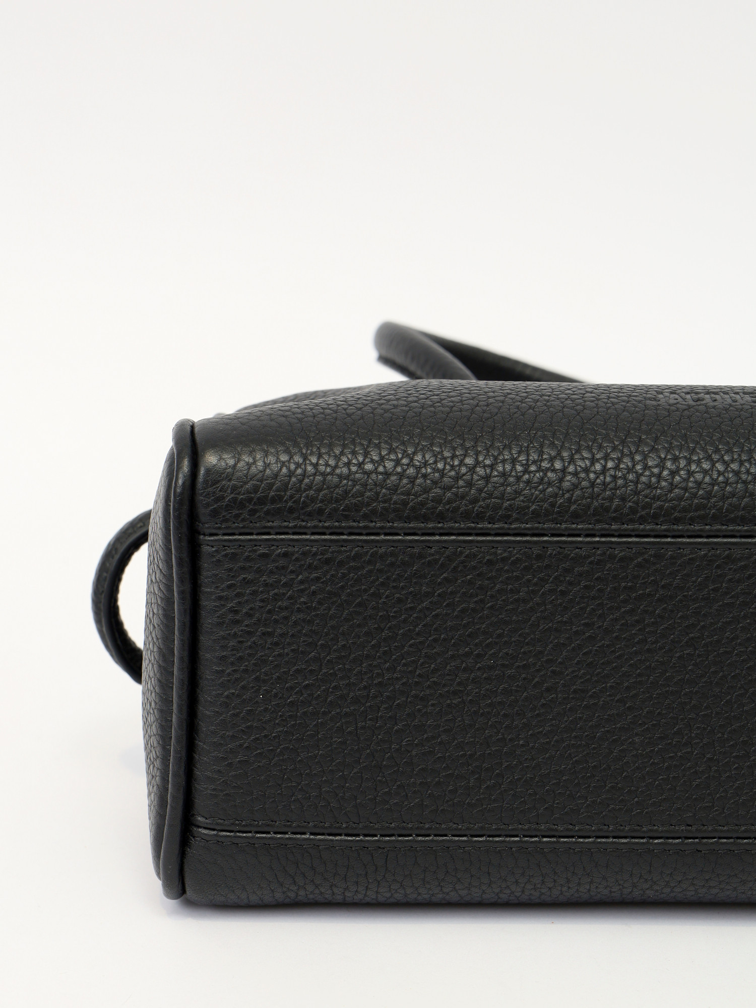 Jacquemus Le Turismo 10