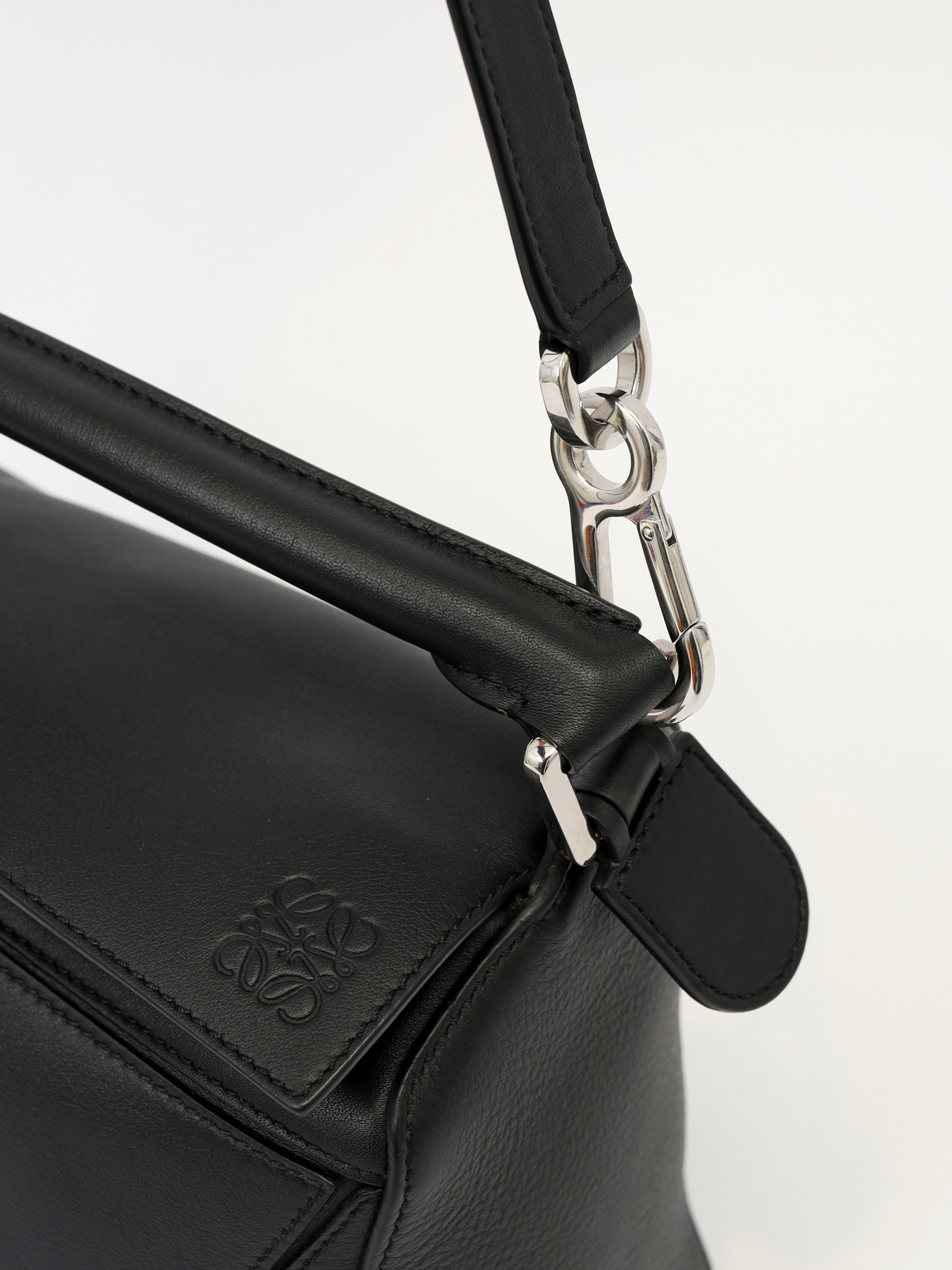 Loewe Puzzle  7