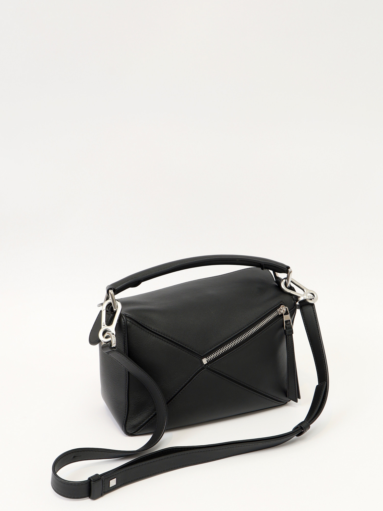 Loewe Puzzle  3