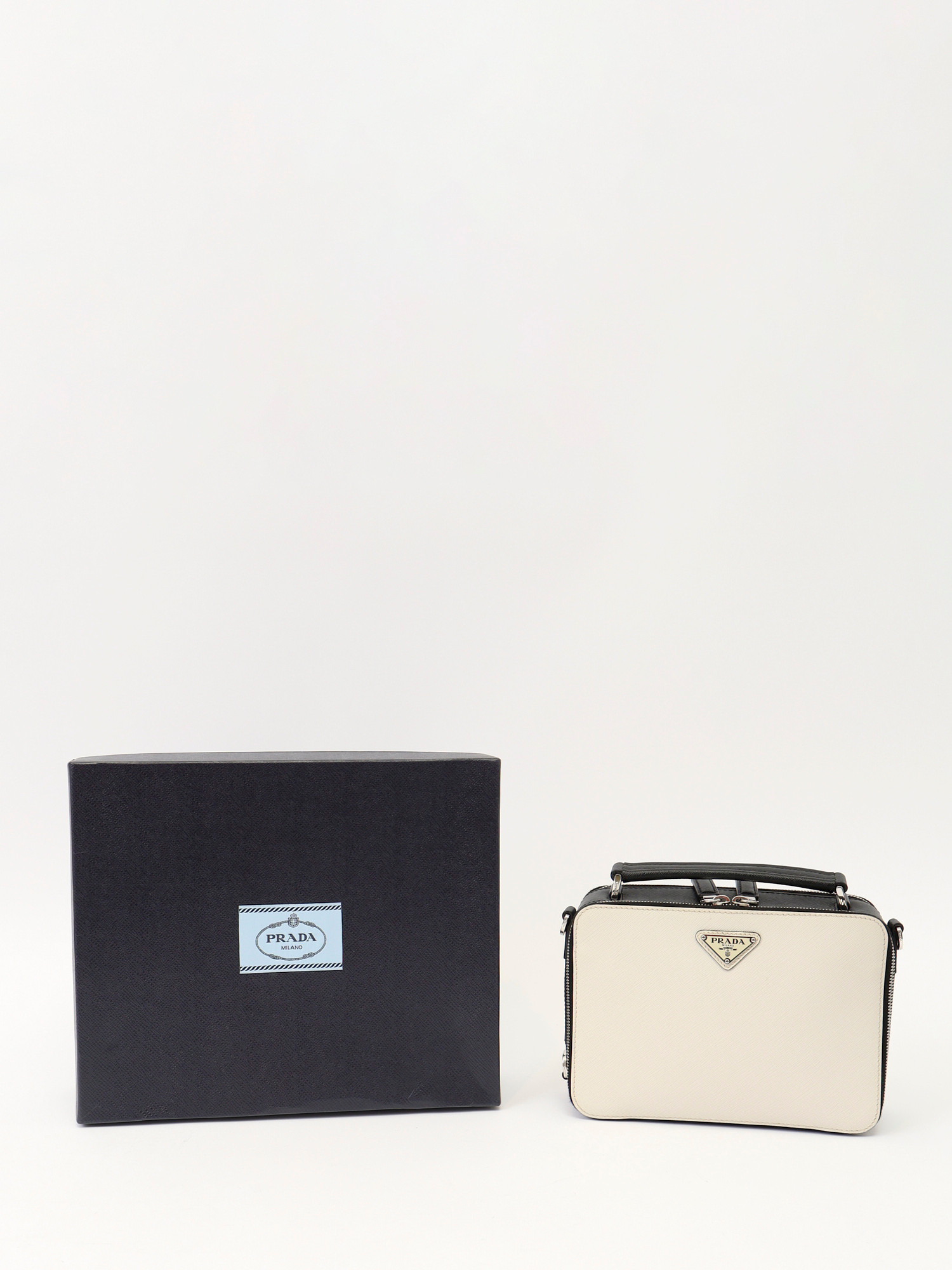 Prada Brique  5