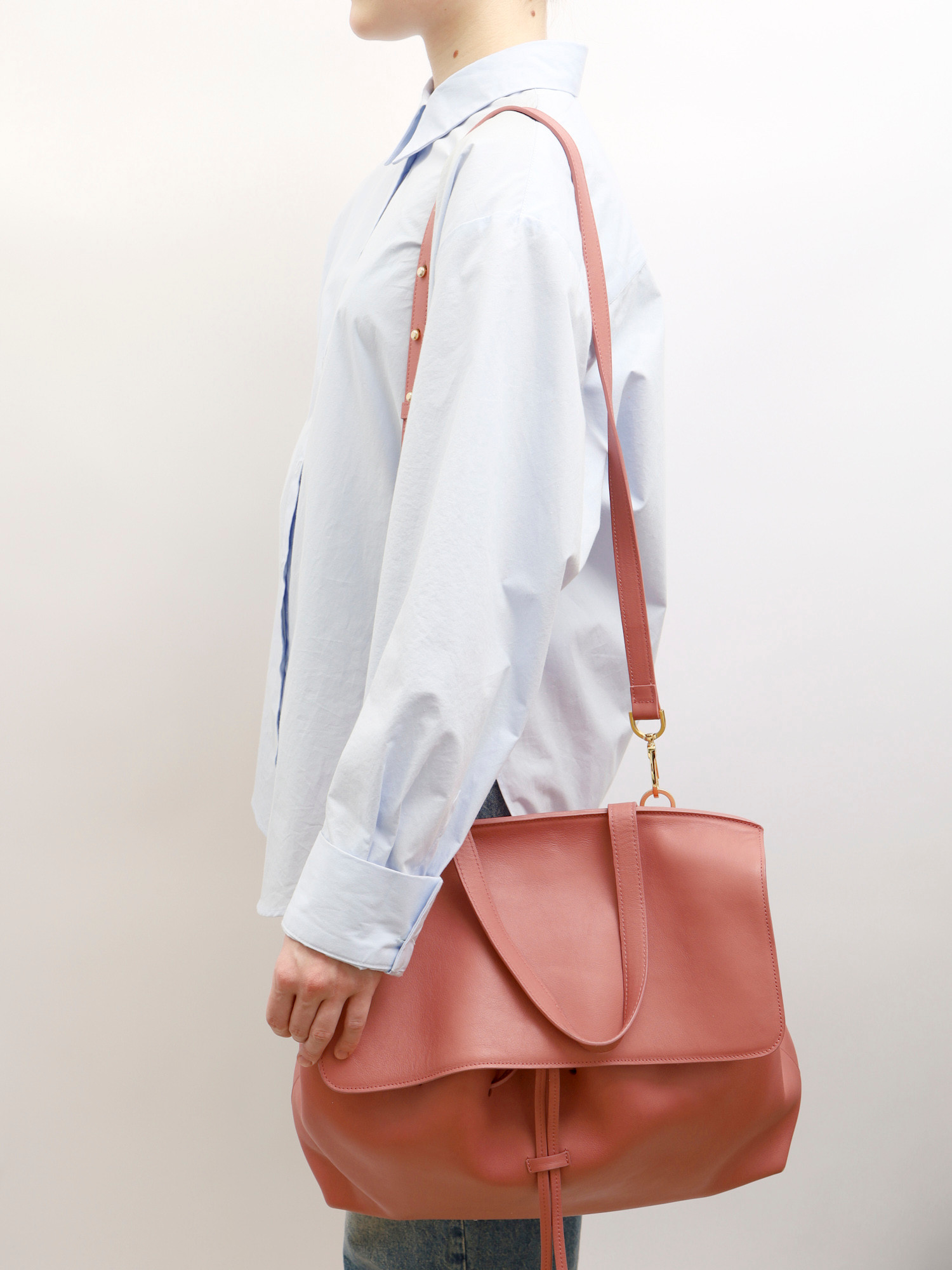 Mansur Gavriel Lady  1