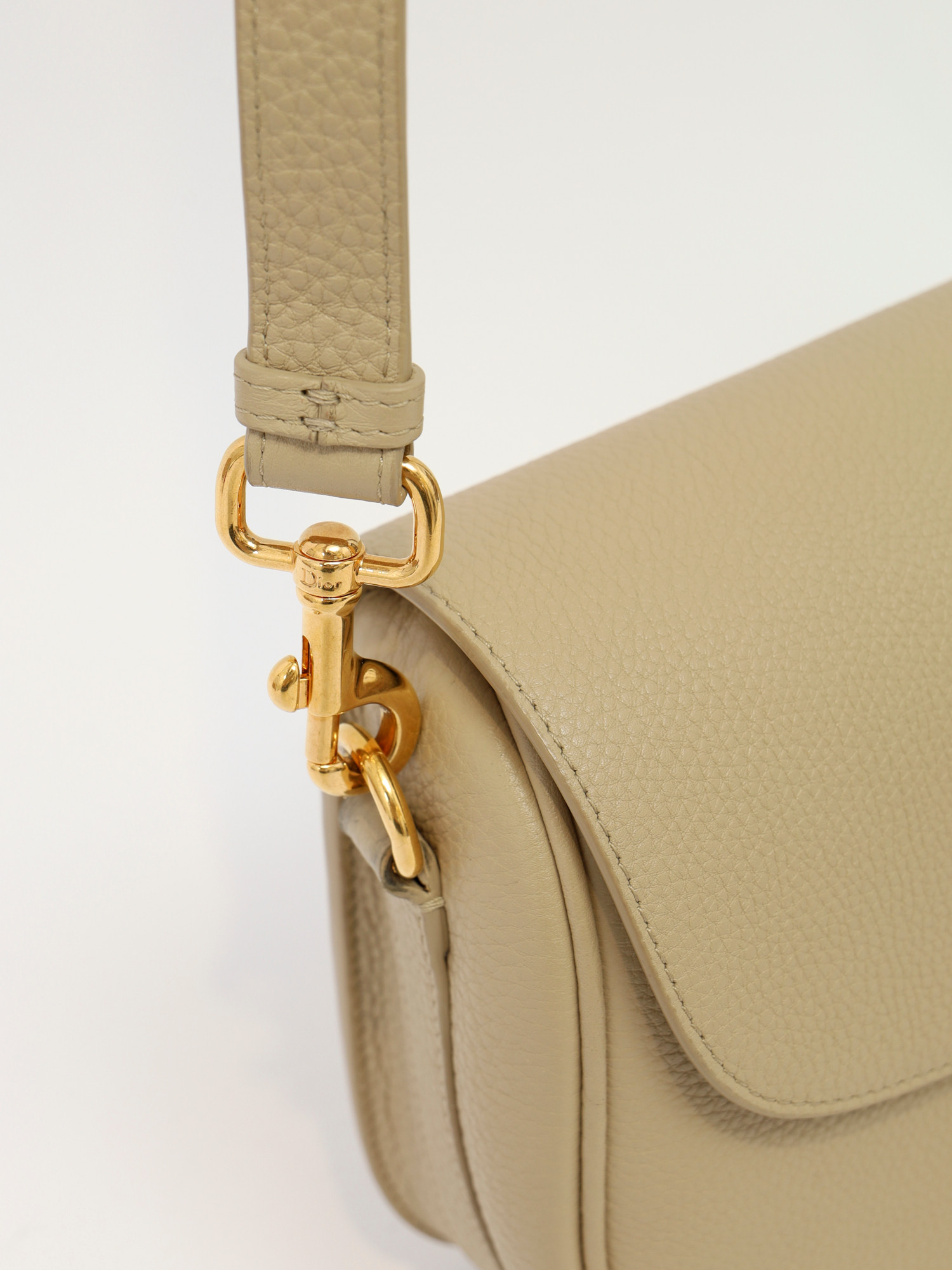 Dior Bobby 6