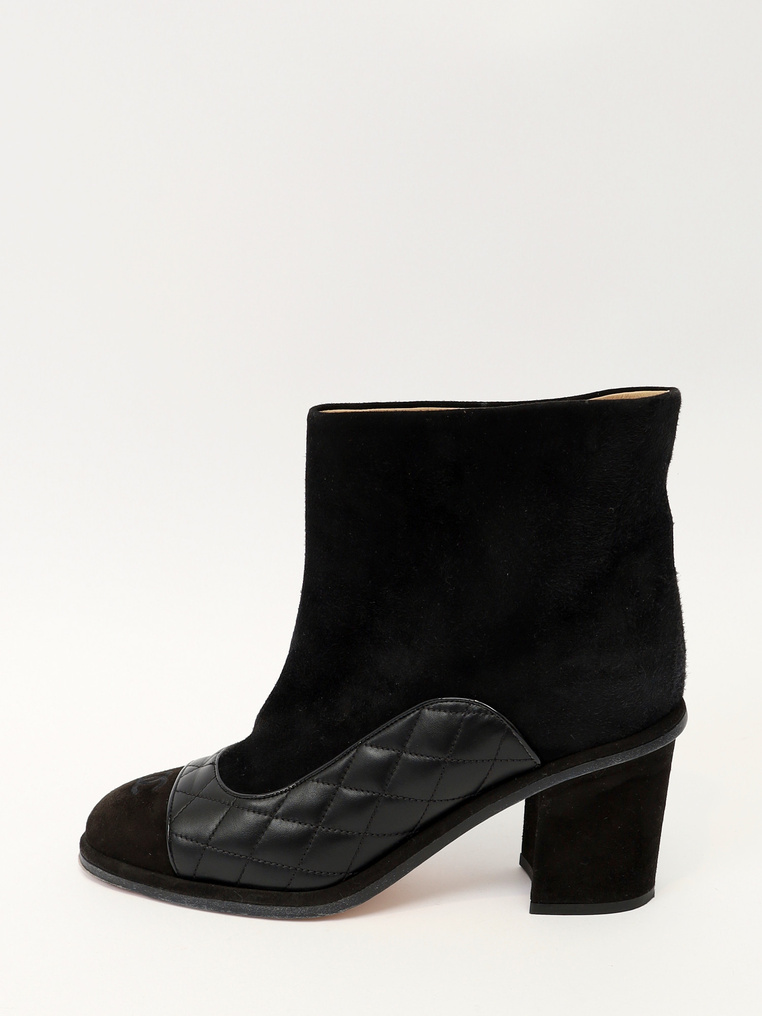 Chanel Shoes 40 1