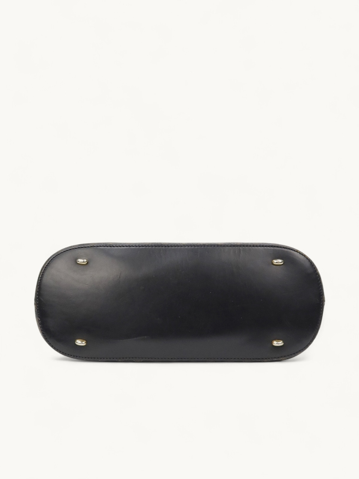 Celine Macadam  5