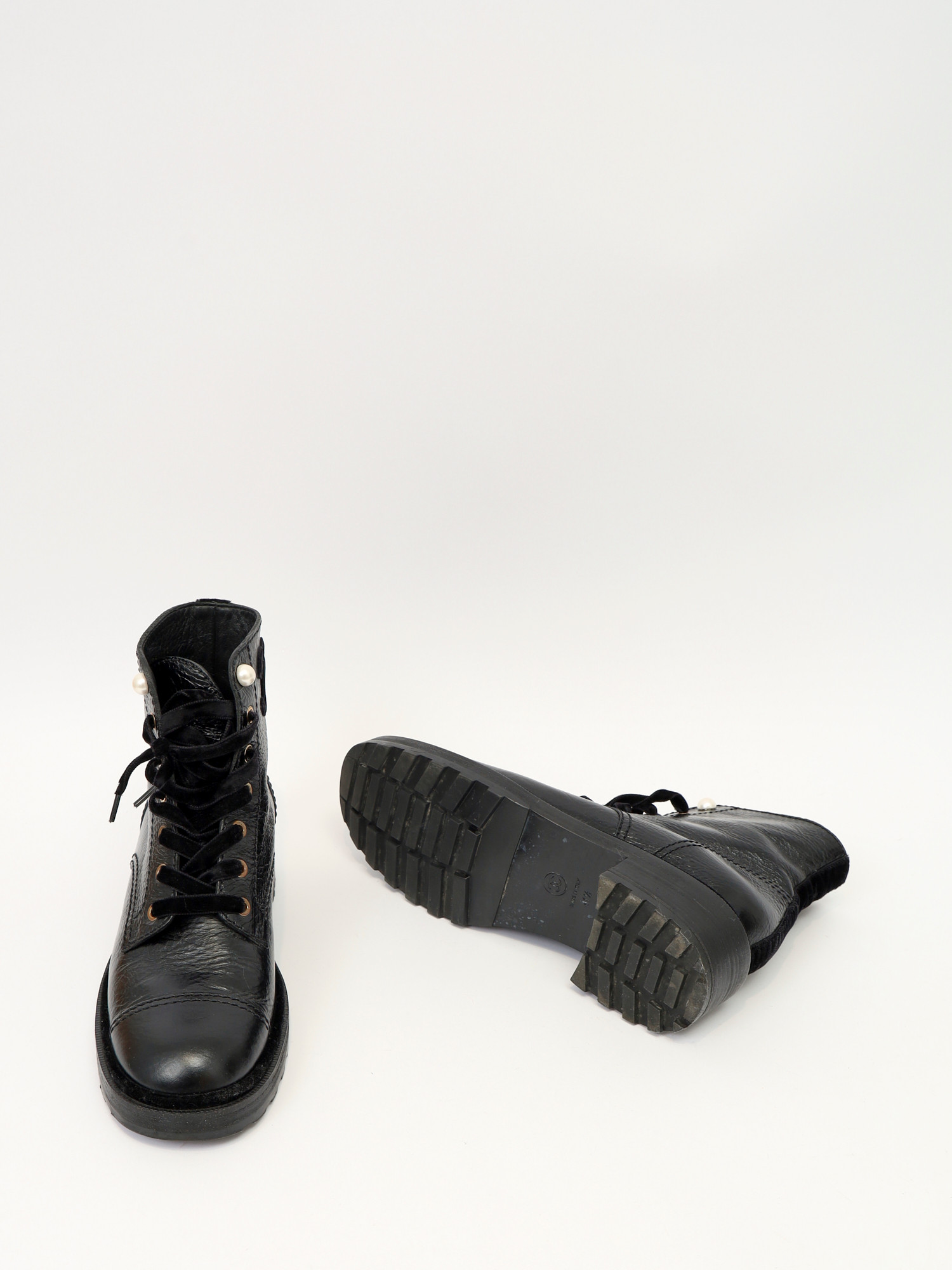 Chanel Shoes 41.5 9