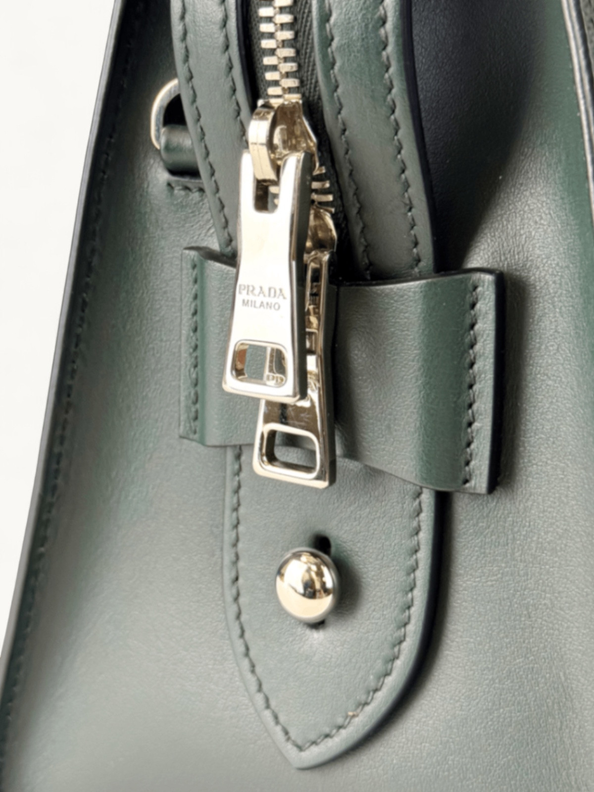 Сумки Prada Kristen изображение #7