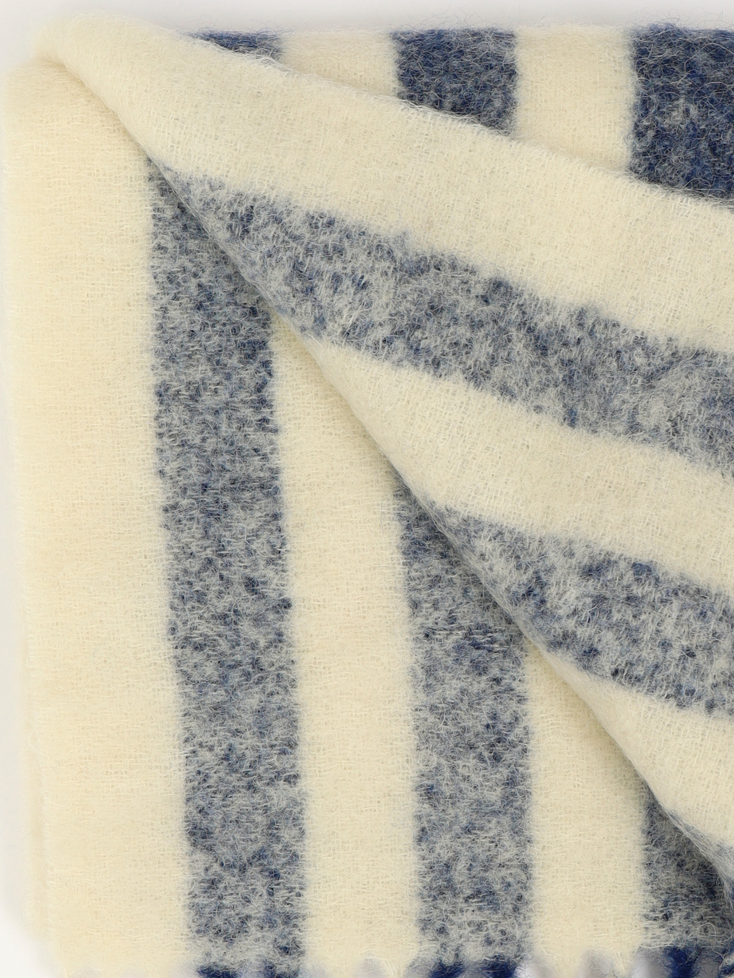 Jacquemus Scarf 4