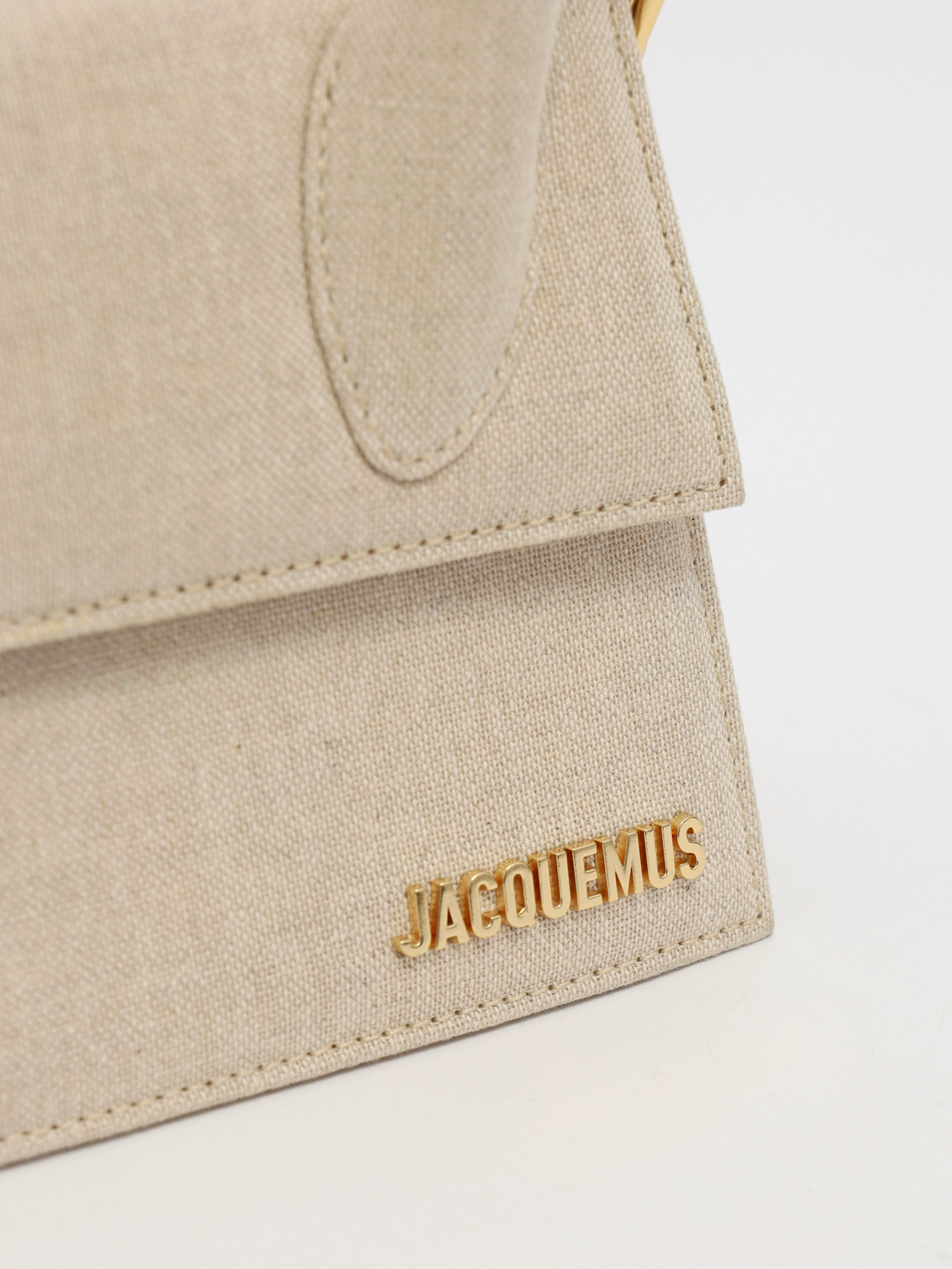 Jacquemus Le Chiquito 5