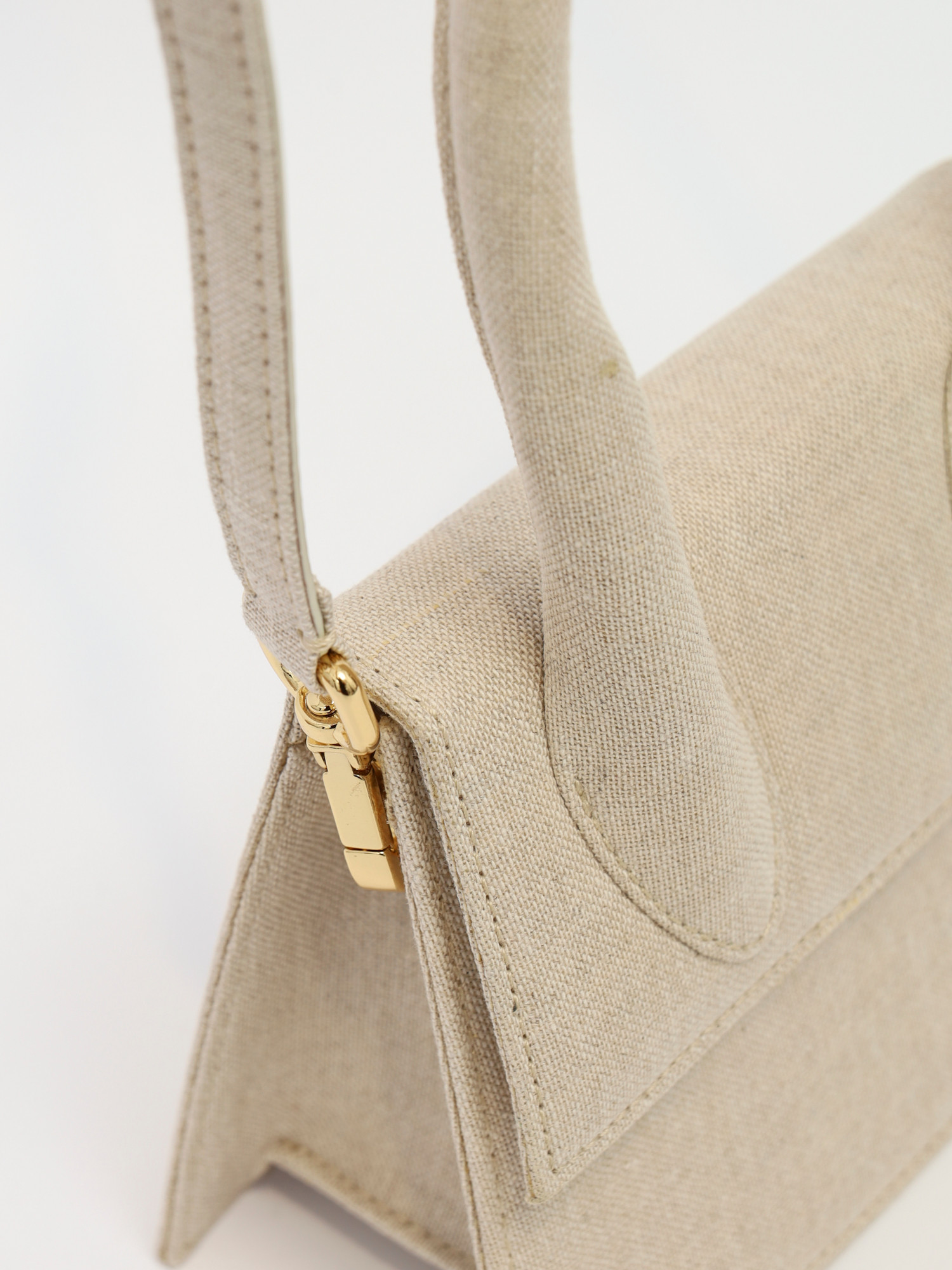 Jacquemus Le Chiquito 6