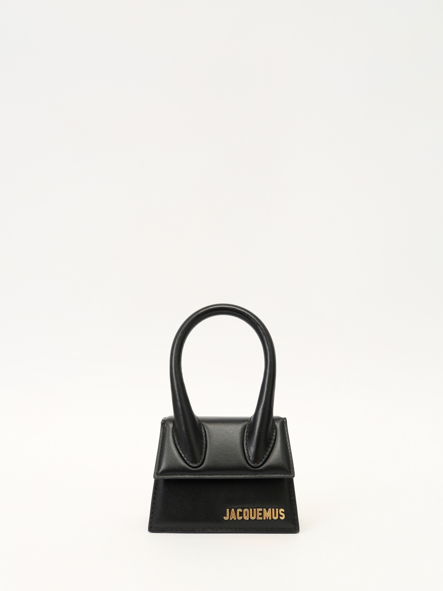 Jacquemus Le Chiquito 0