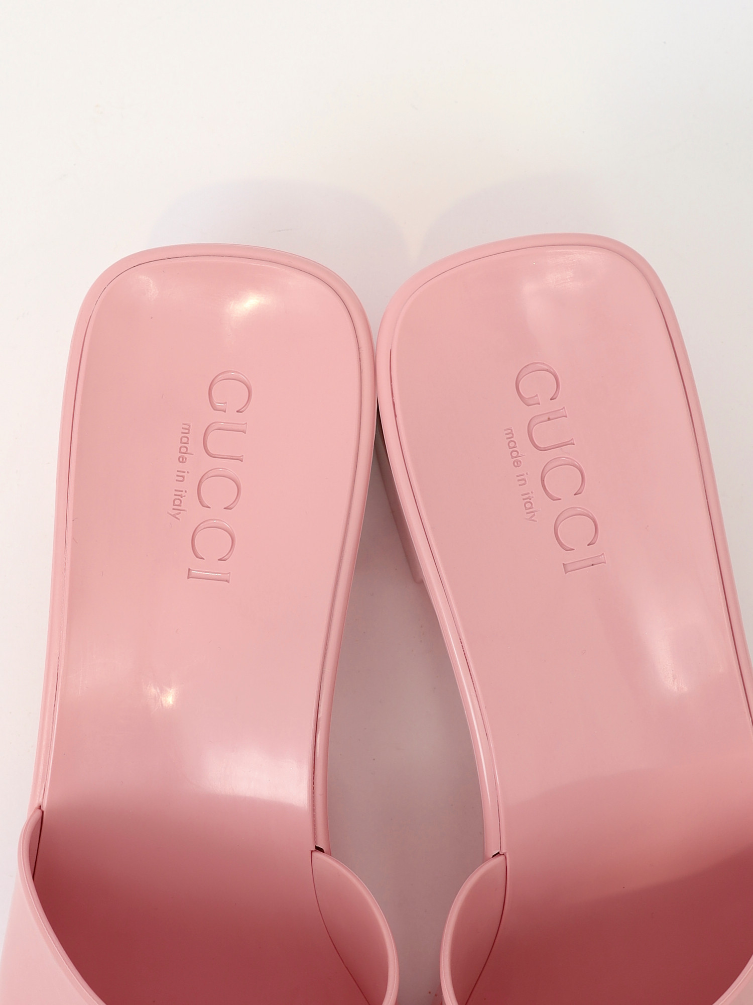 Gucci Shoes 39 8
