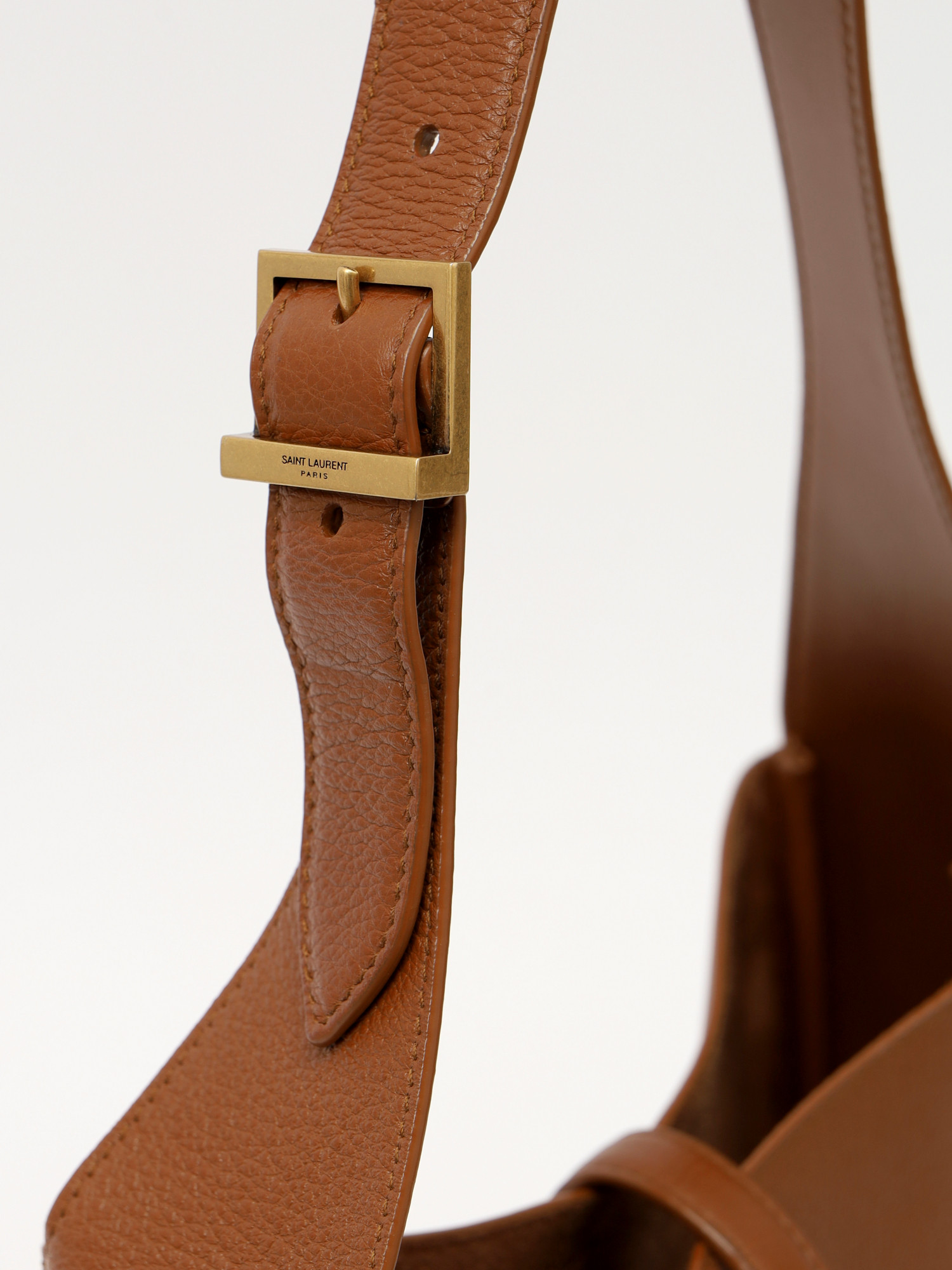 Saint Laurent Le 5 a 7  7