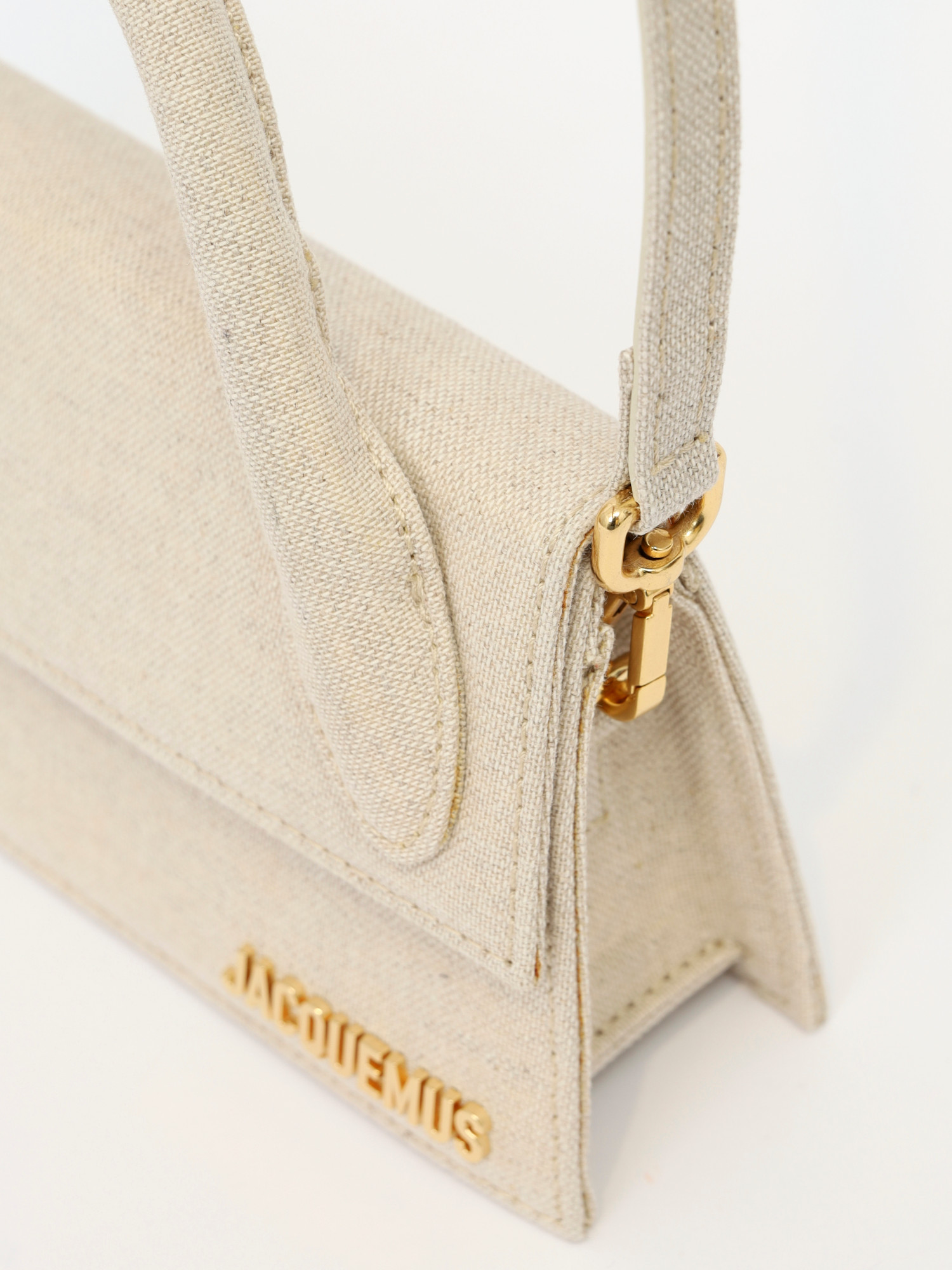 Jacquemus Le Chiquito  7