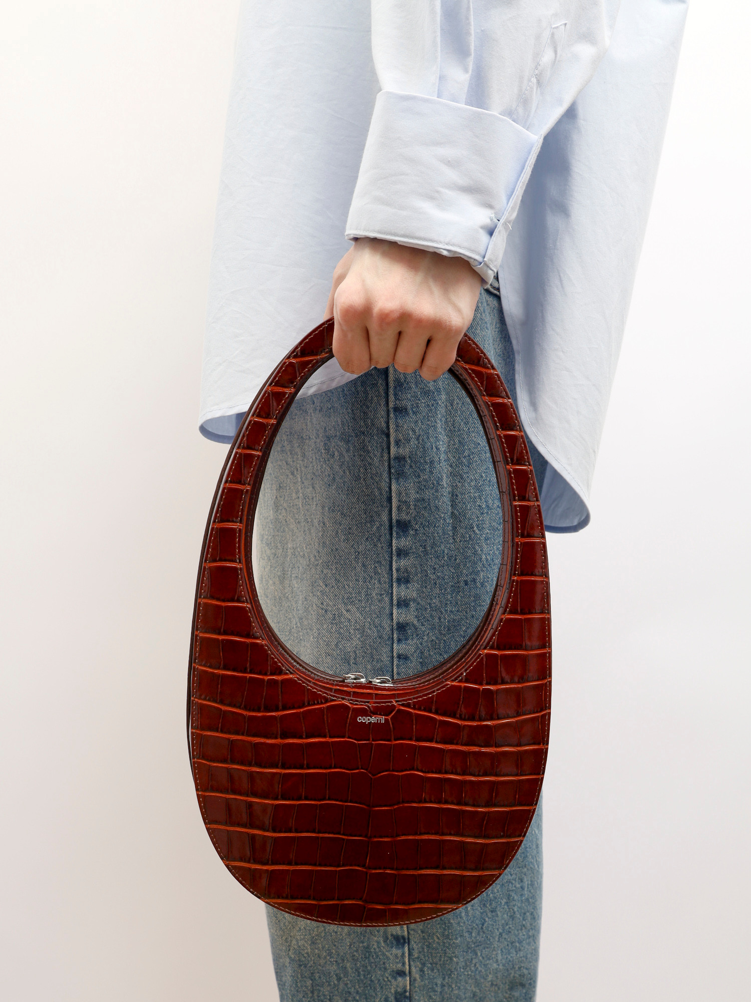 Coperni Swipe 1