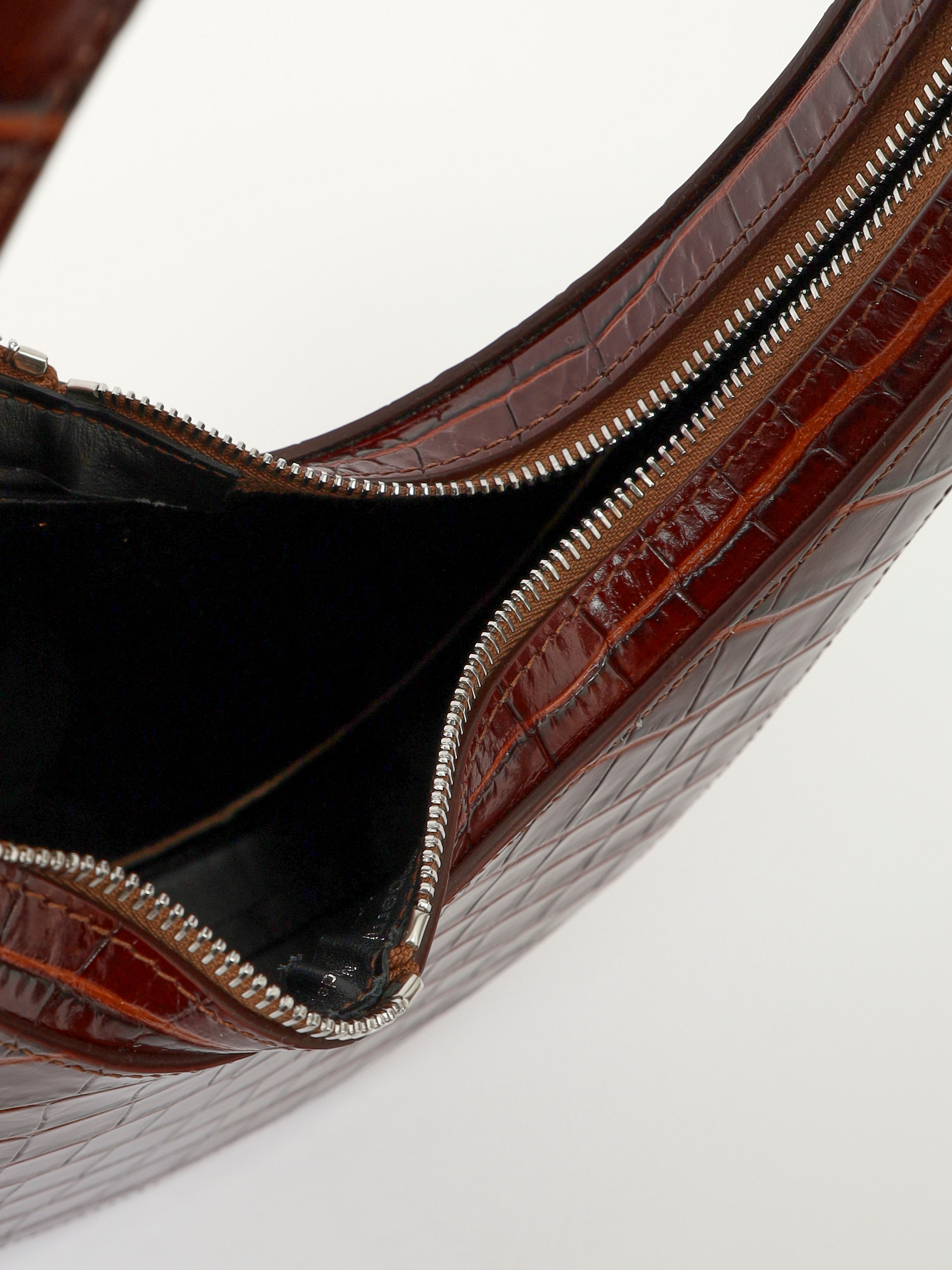 Coperni Swipe 10