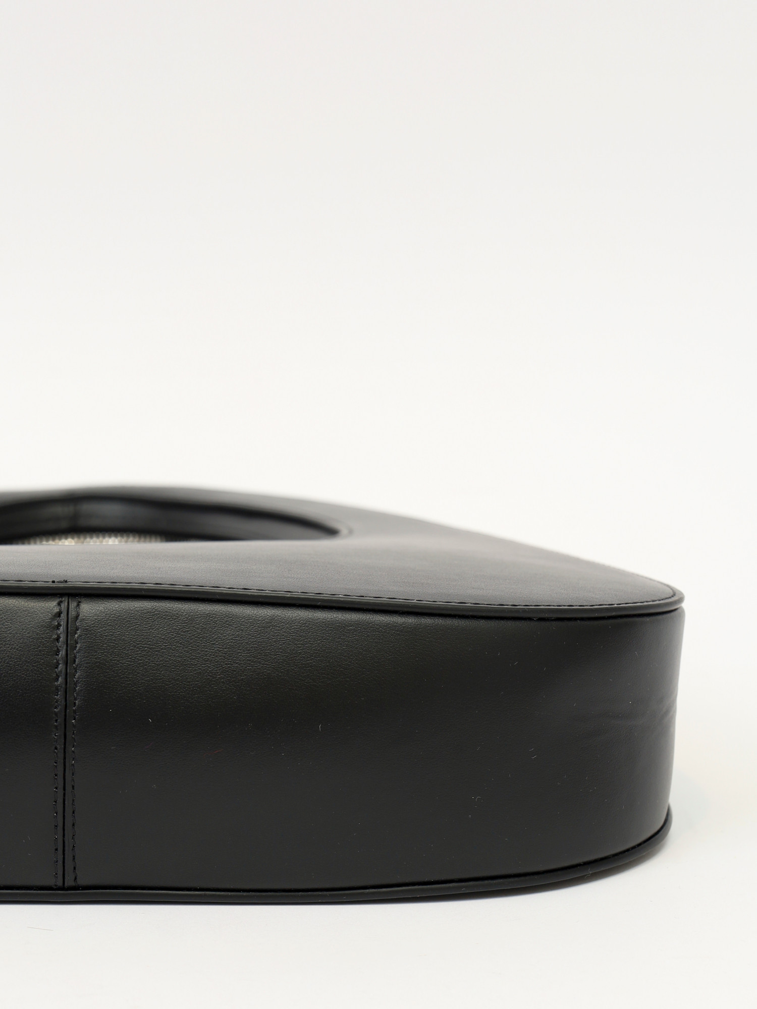Coperni Swipe  10