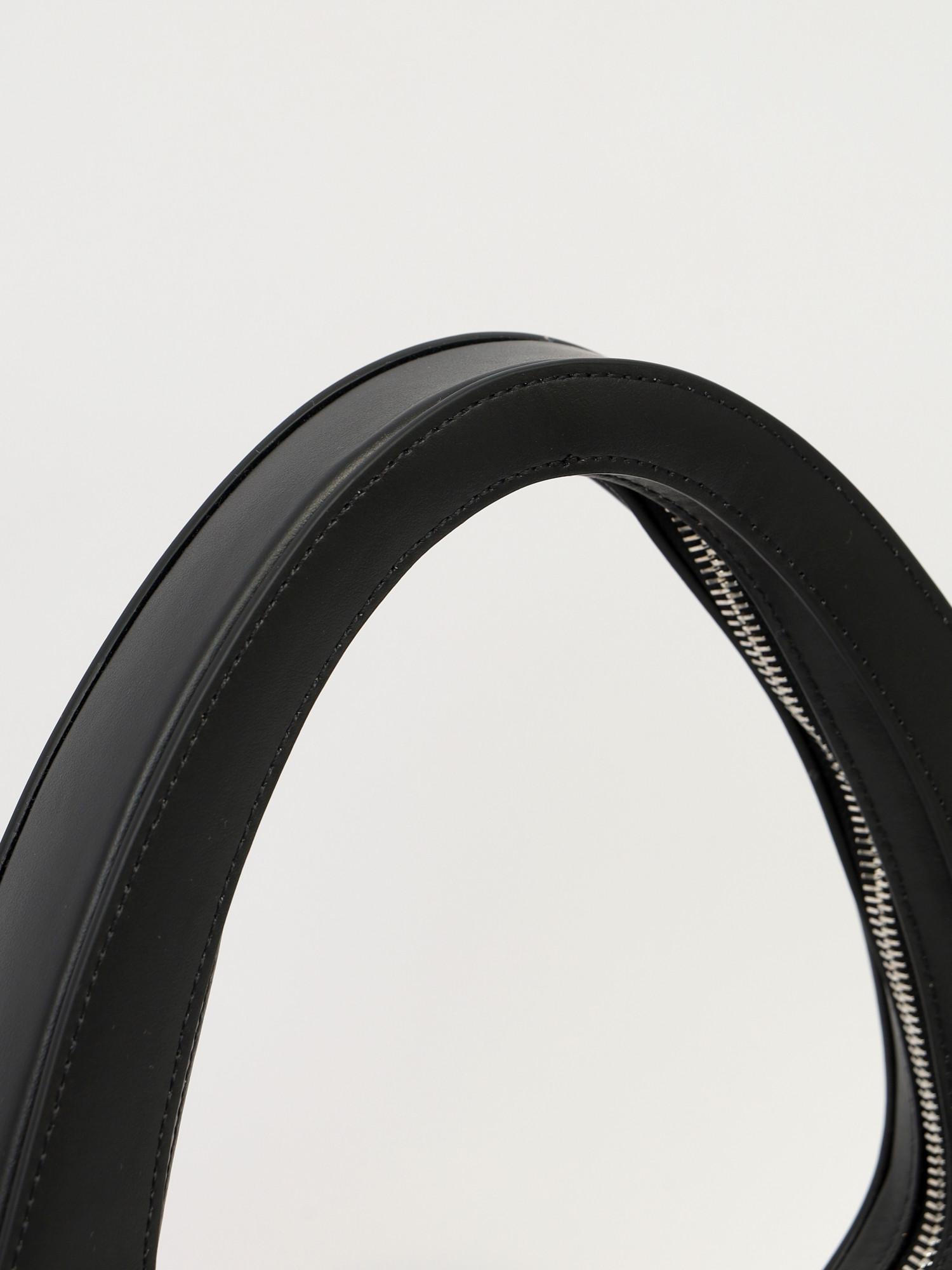 Coperni Swipe  7