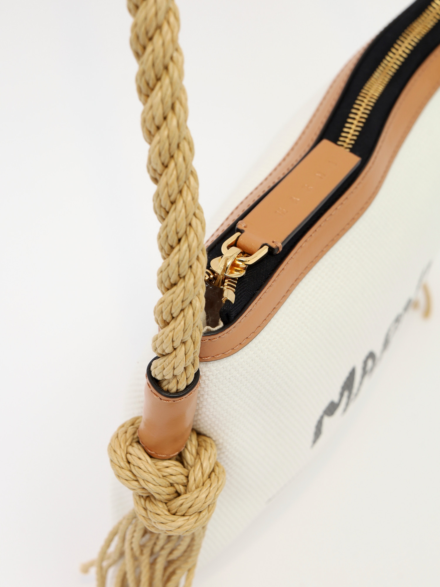 Marni Marcel 6