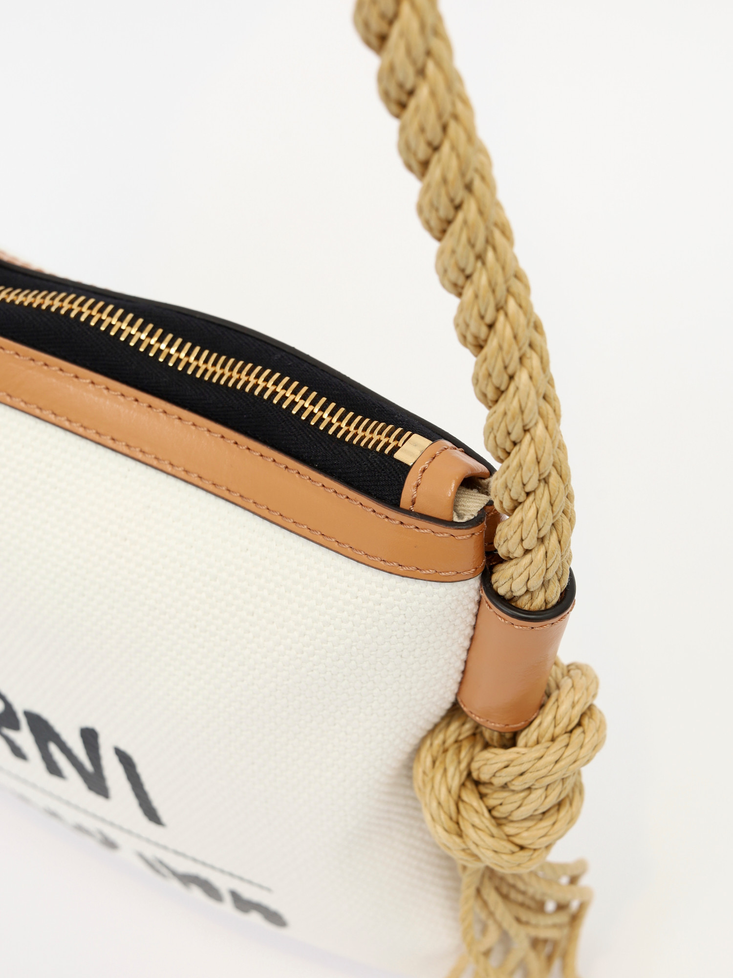 Marni Marcel 7