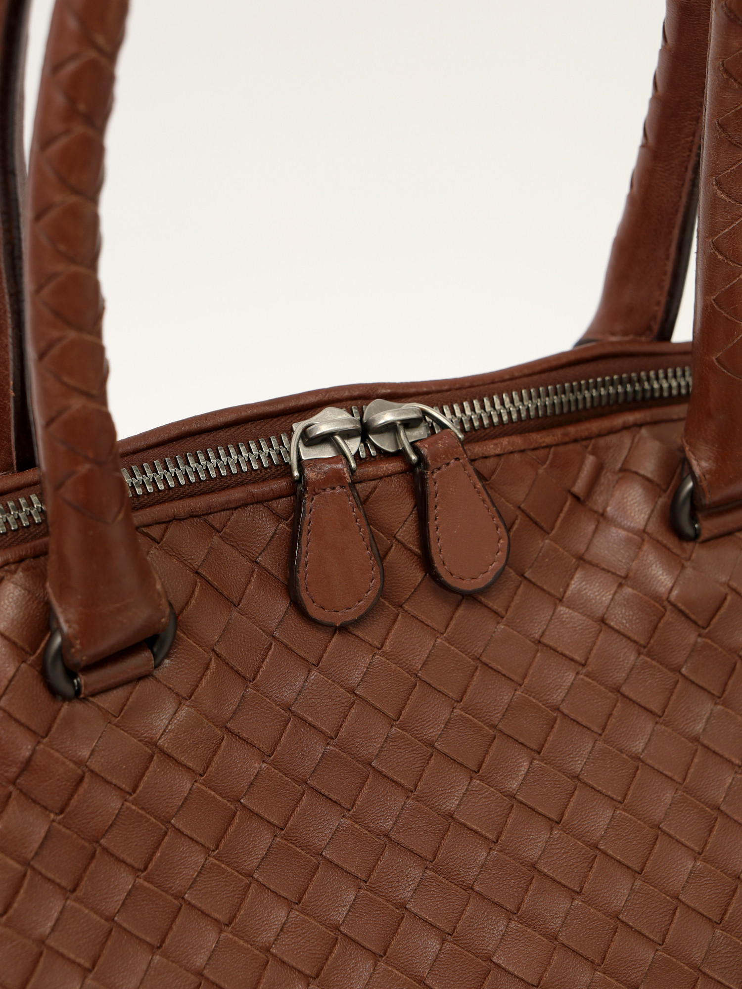 Bottega Veneta Leather Bag  4