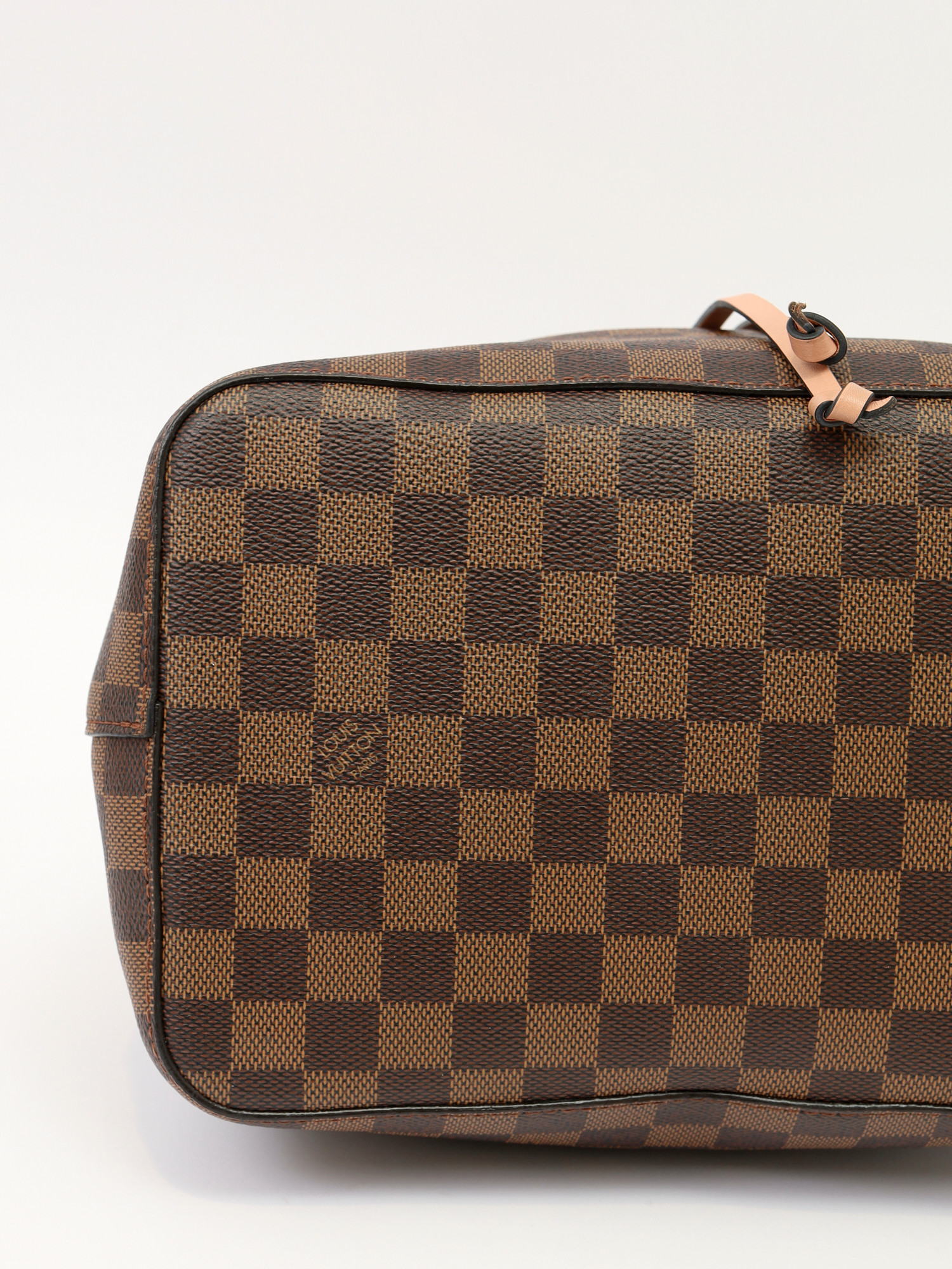 Louis Vuitton NeoNoe  8