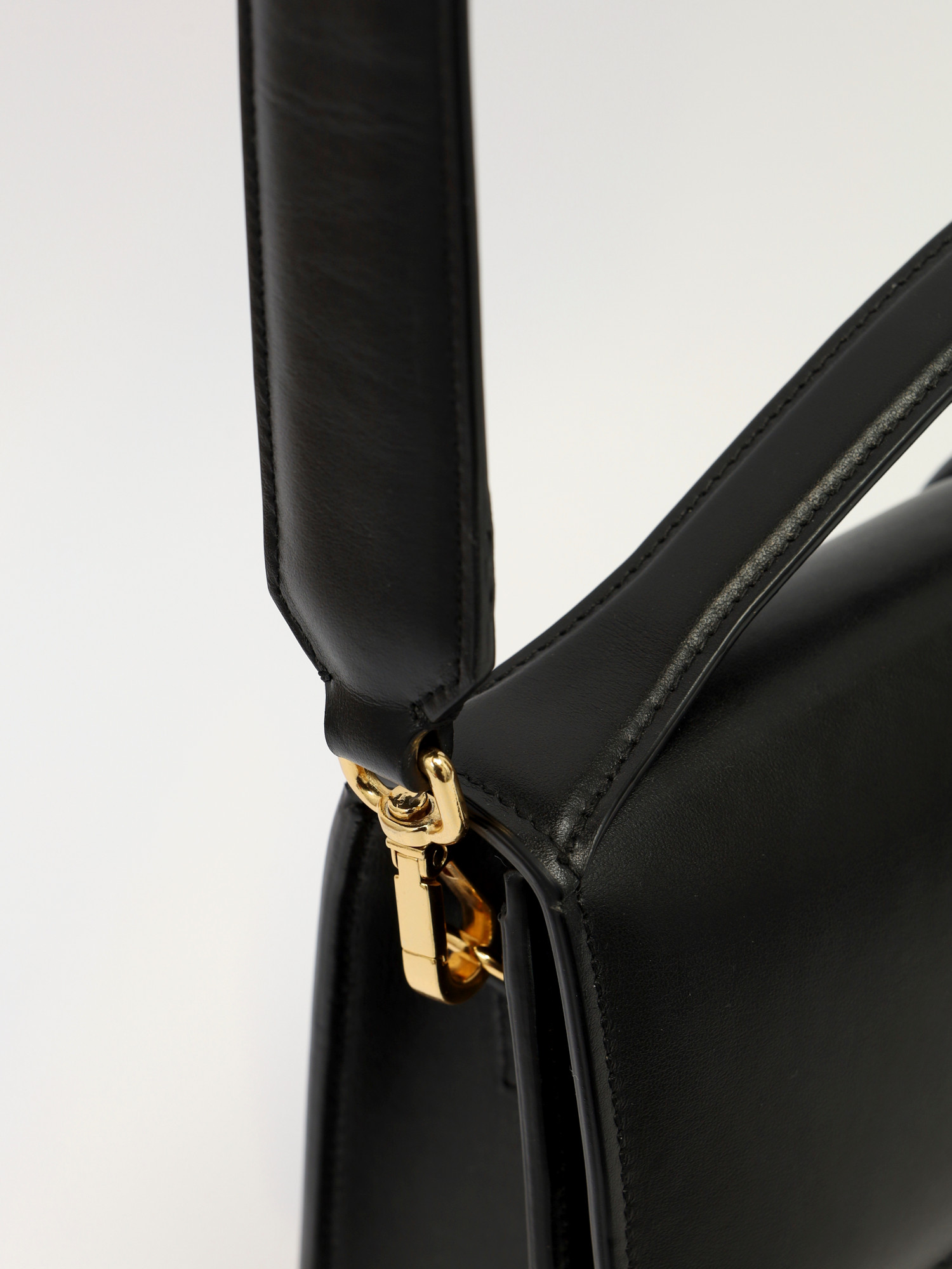 Jacquemus Le Bambino  5