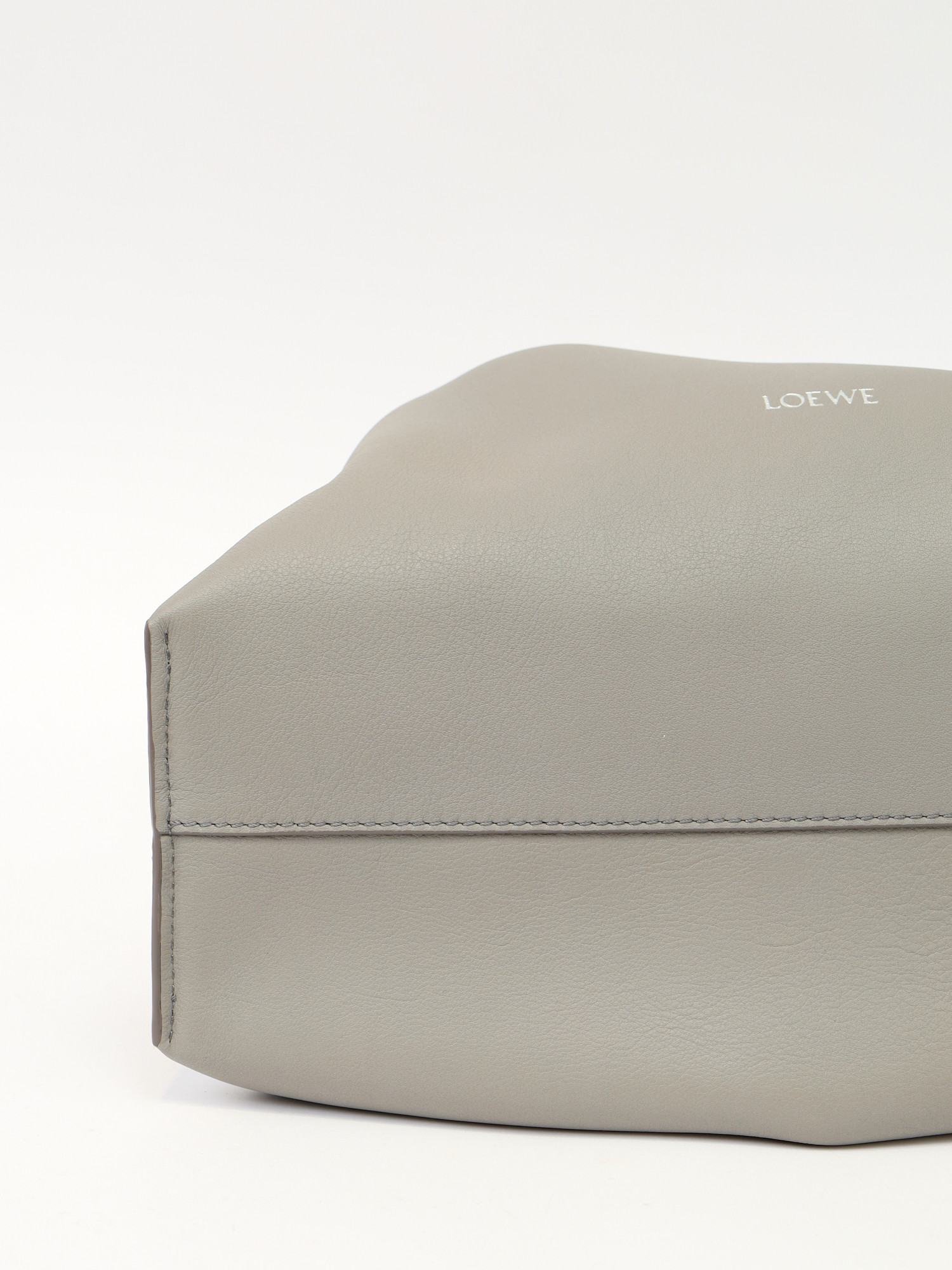 Loewe Flamenco  10