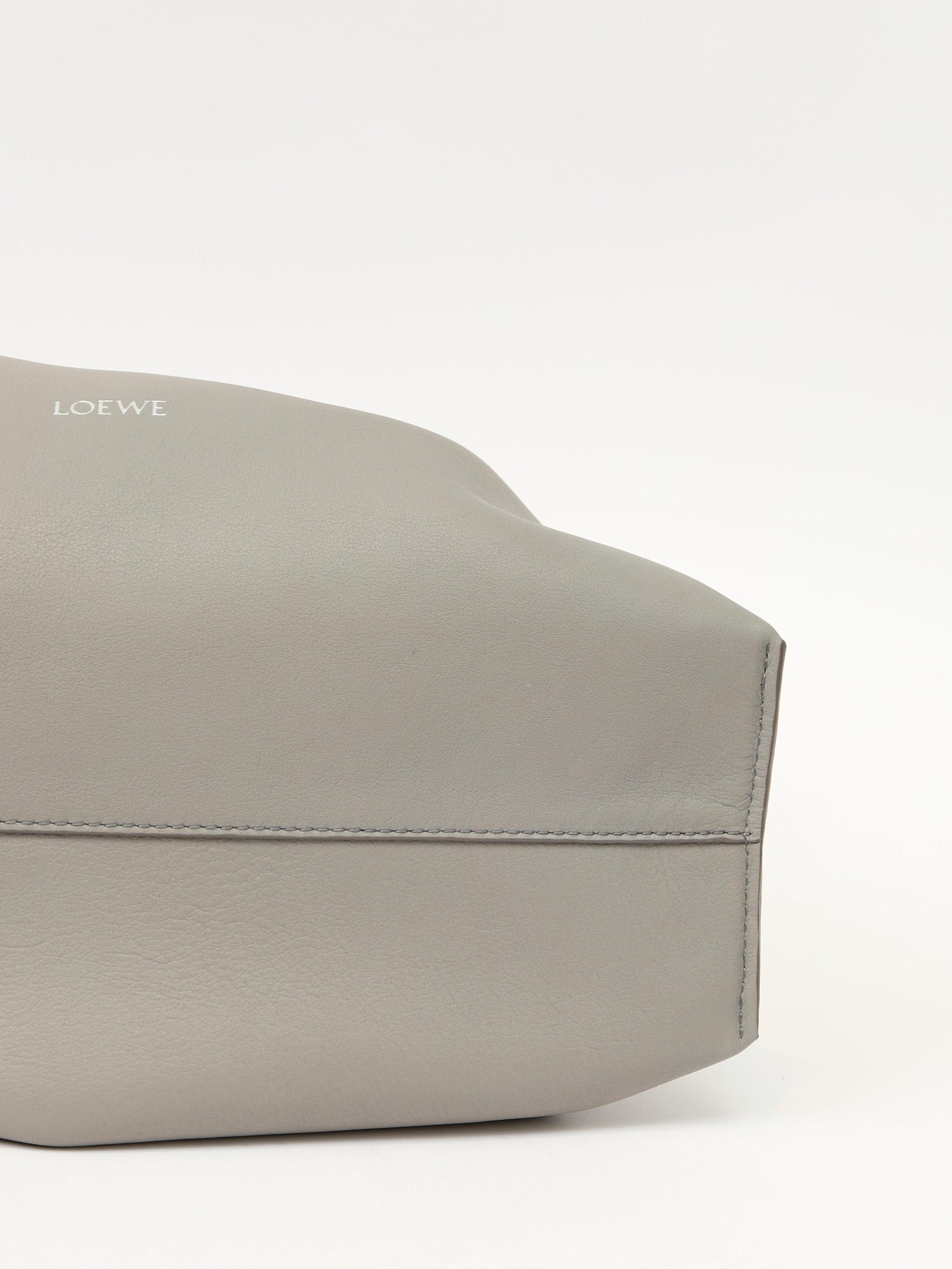 Loewe Flamenco  11