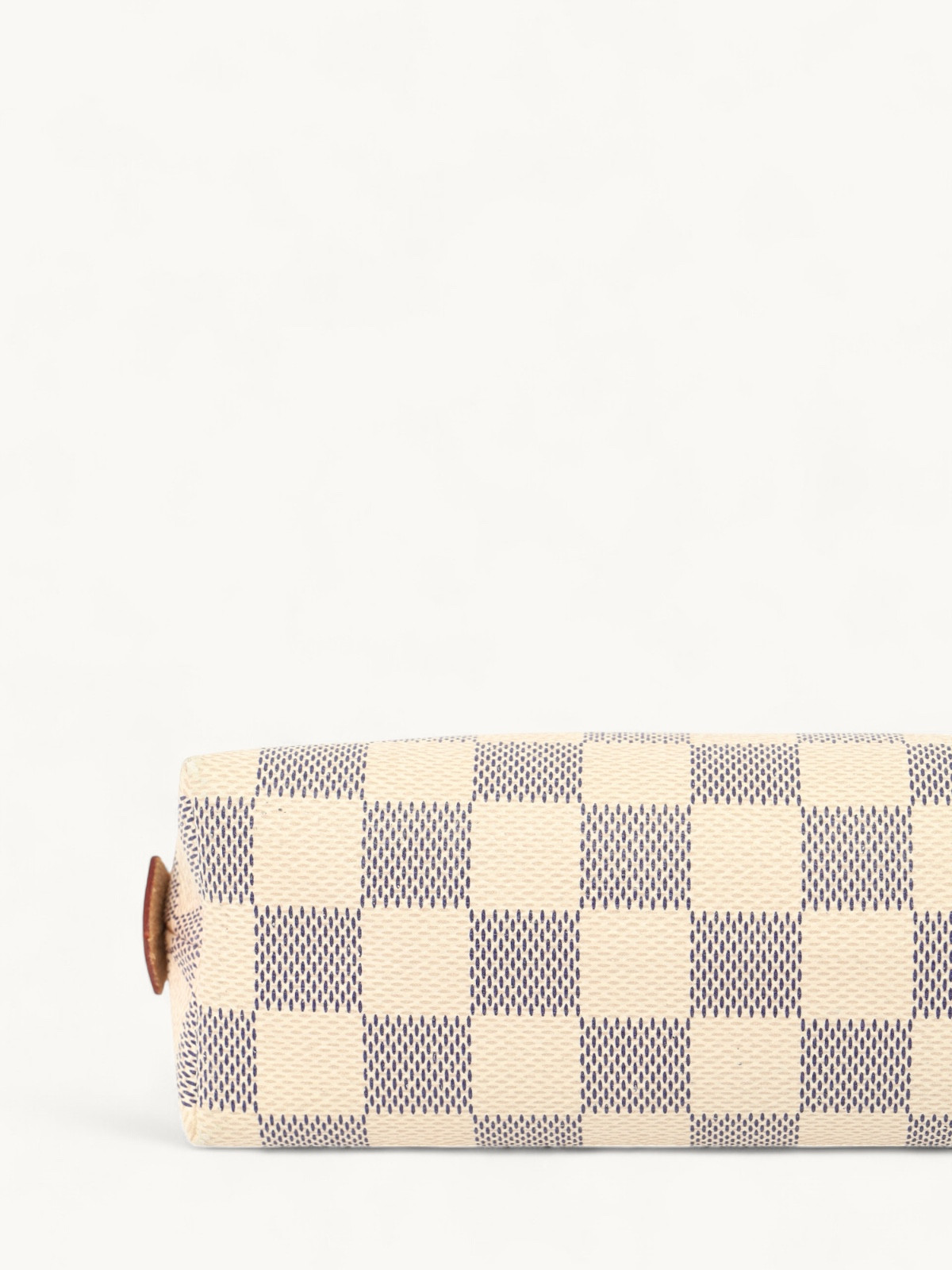Louis Vuitton Case  5
