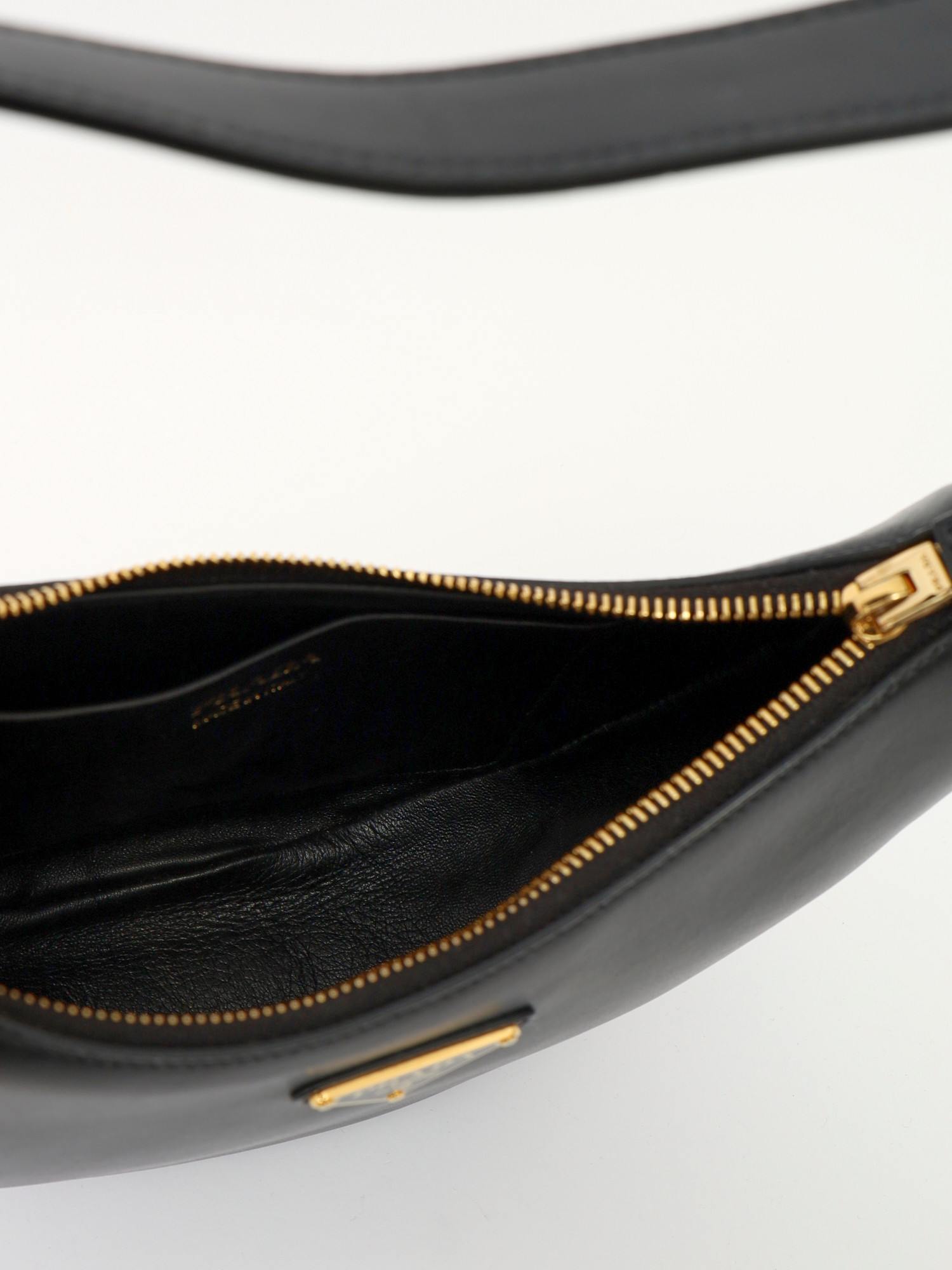 Prada Arque 10